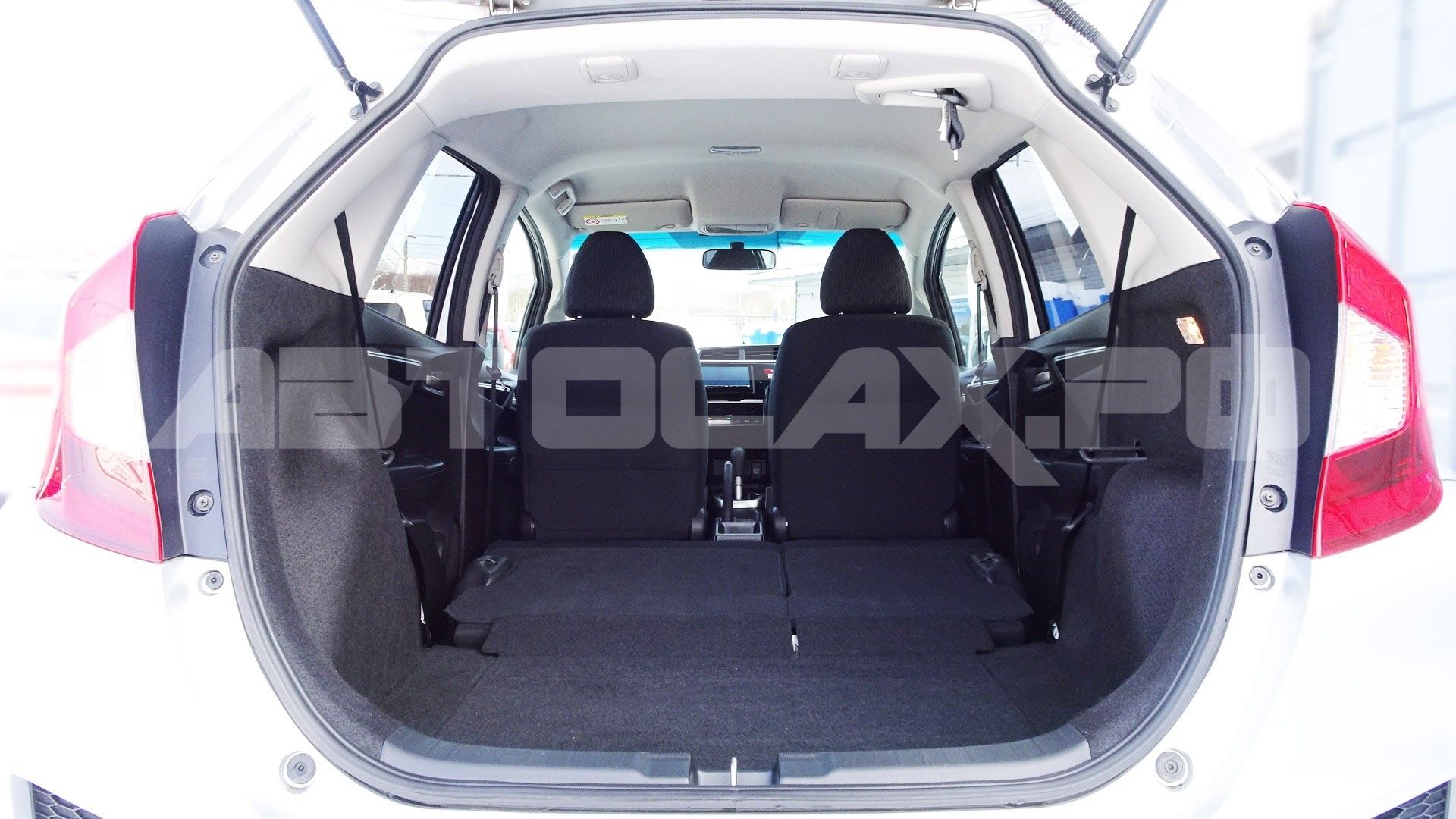 Honda Fit 2017, Хэтчбек — фото 18