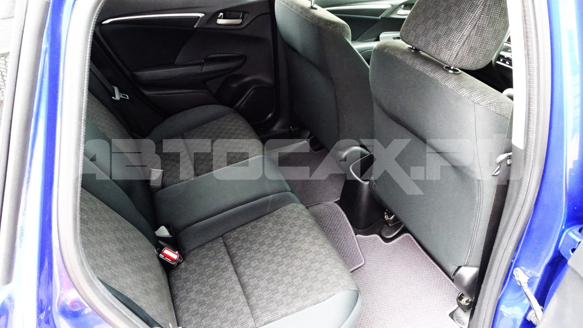 Honda Fit 2017, Хэтчбек — фото 18