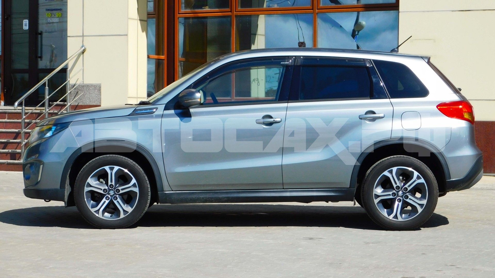 Suzuki Escudo 2018, Кроссовер — фото 7
