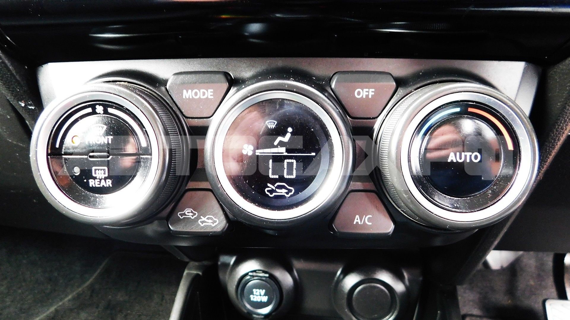 Suzuki Swift 2022, Хэтчбек — фото 29