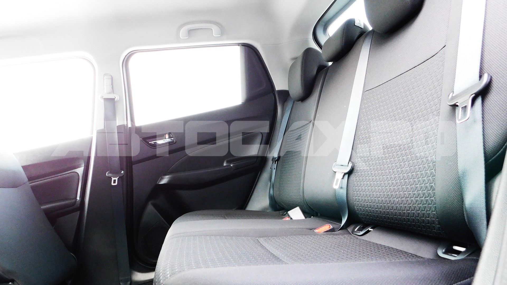 Suzuki Swift 2022, Хэтчбек — фото 15