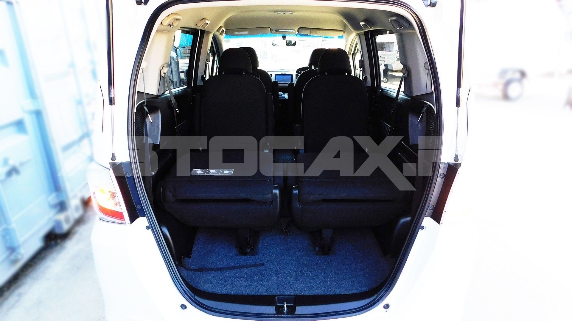 Honda Freed 2016, Минивэн — фото 44