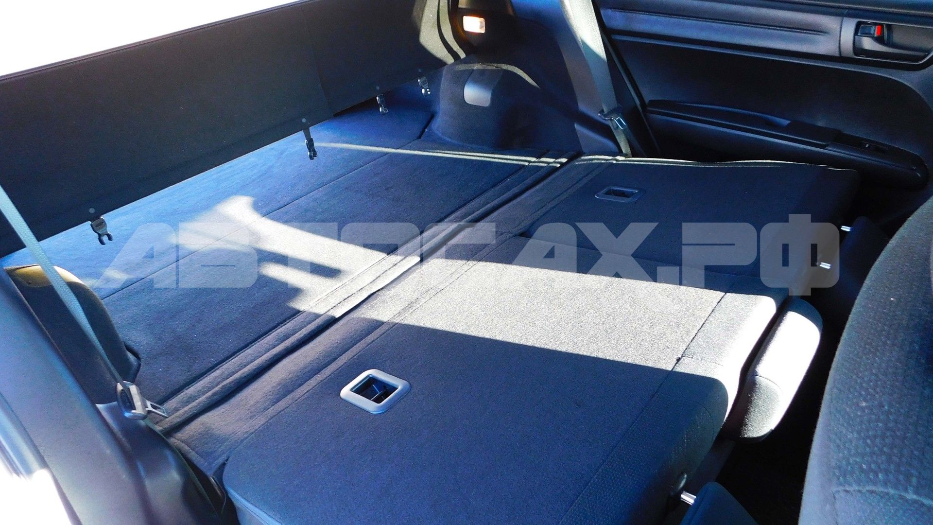 Toyota Corolla Fielder 2022, Универсал — фото 40