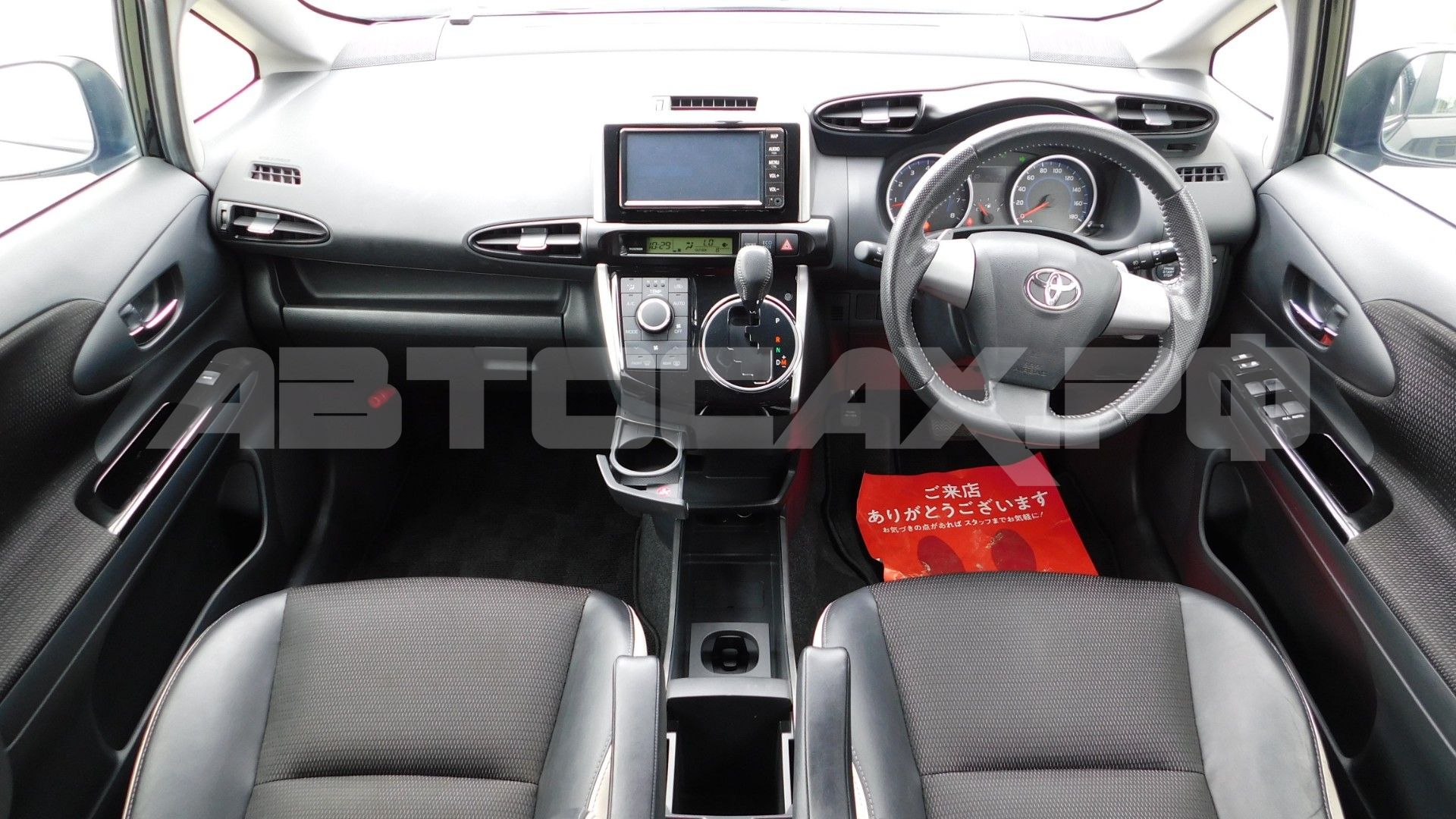 Toyota Wish 2017, Универсал — фото 22