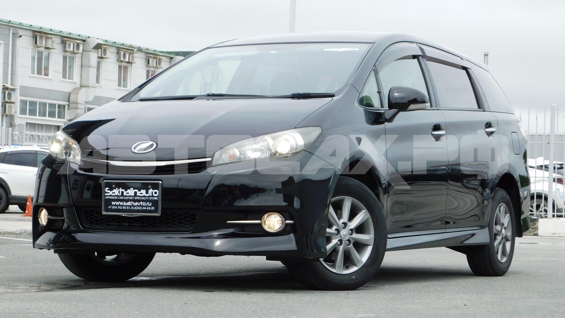 Toyota Wish 2017, Универсал — фото 2