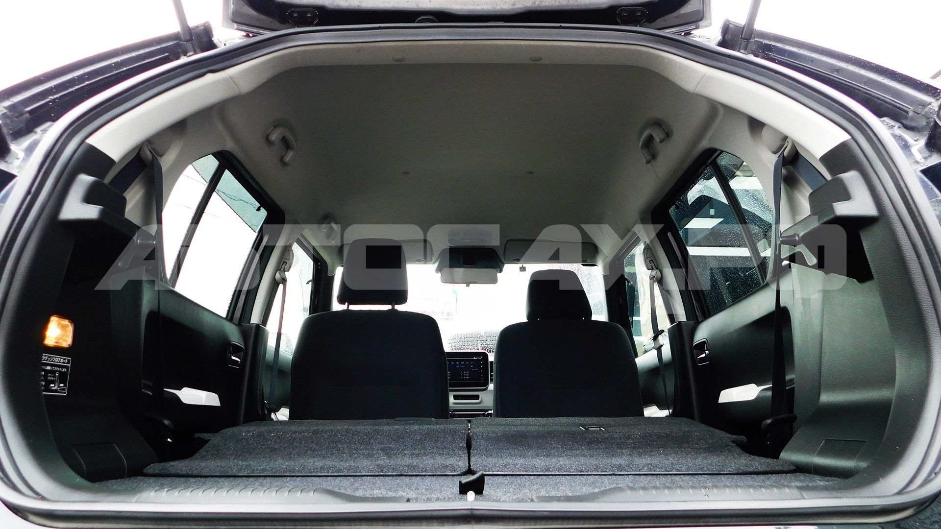 Suzuki Ignis — фото 21