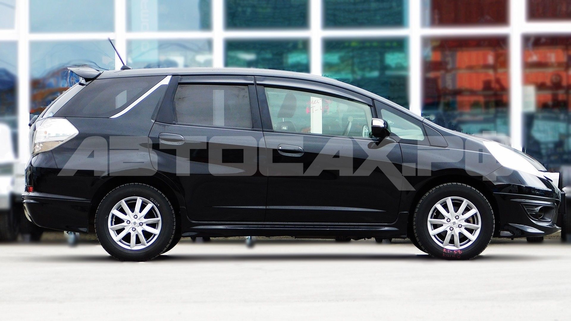 Honda Fit Shuttle 2015, Универсал — фото 6