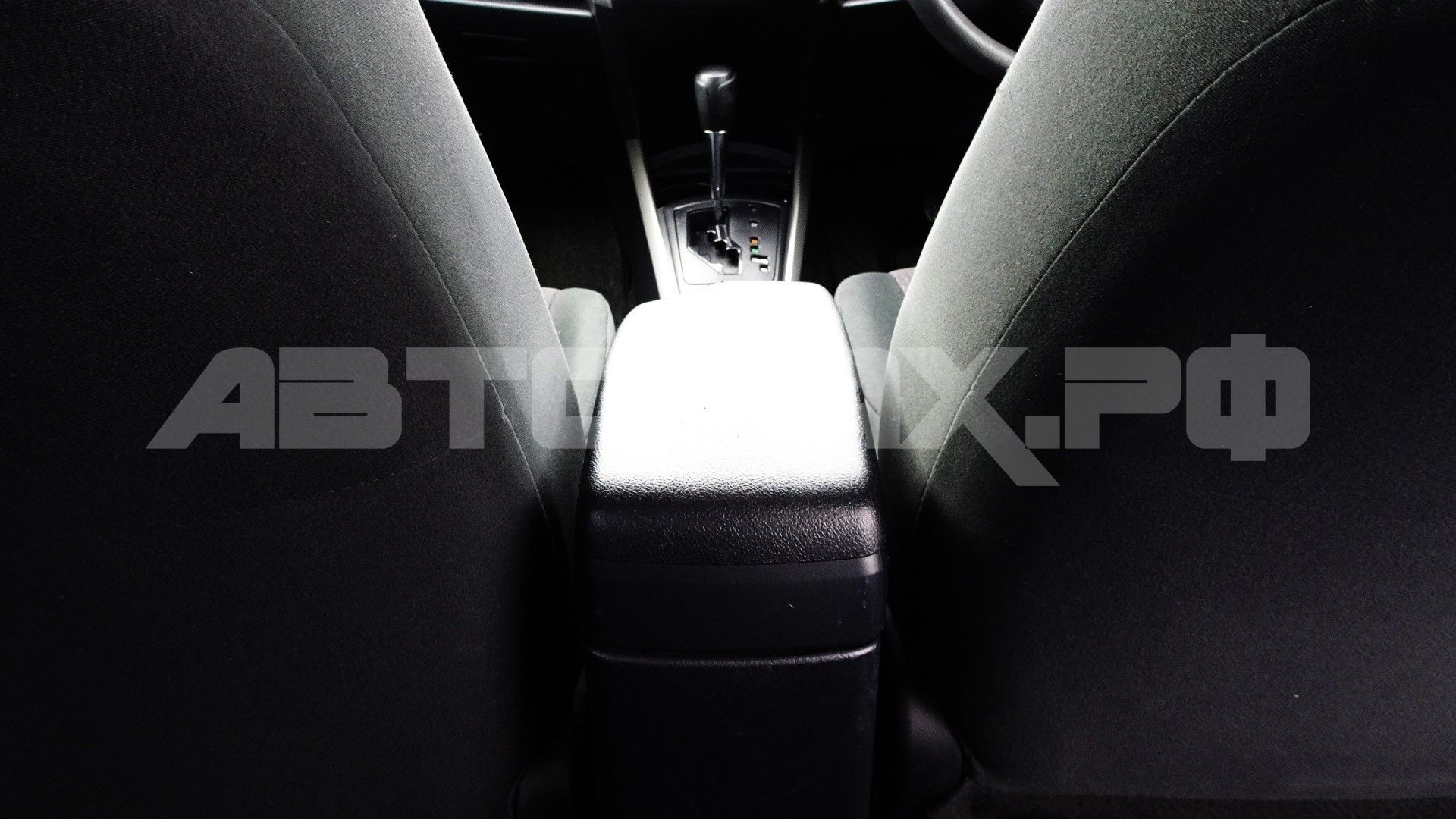 Toyota Corolla Fielder 2016, Универсал — фото 30
