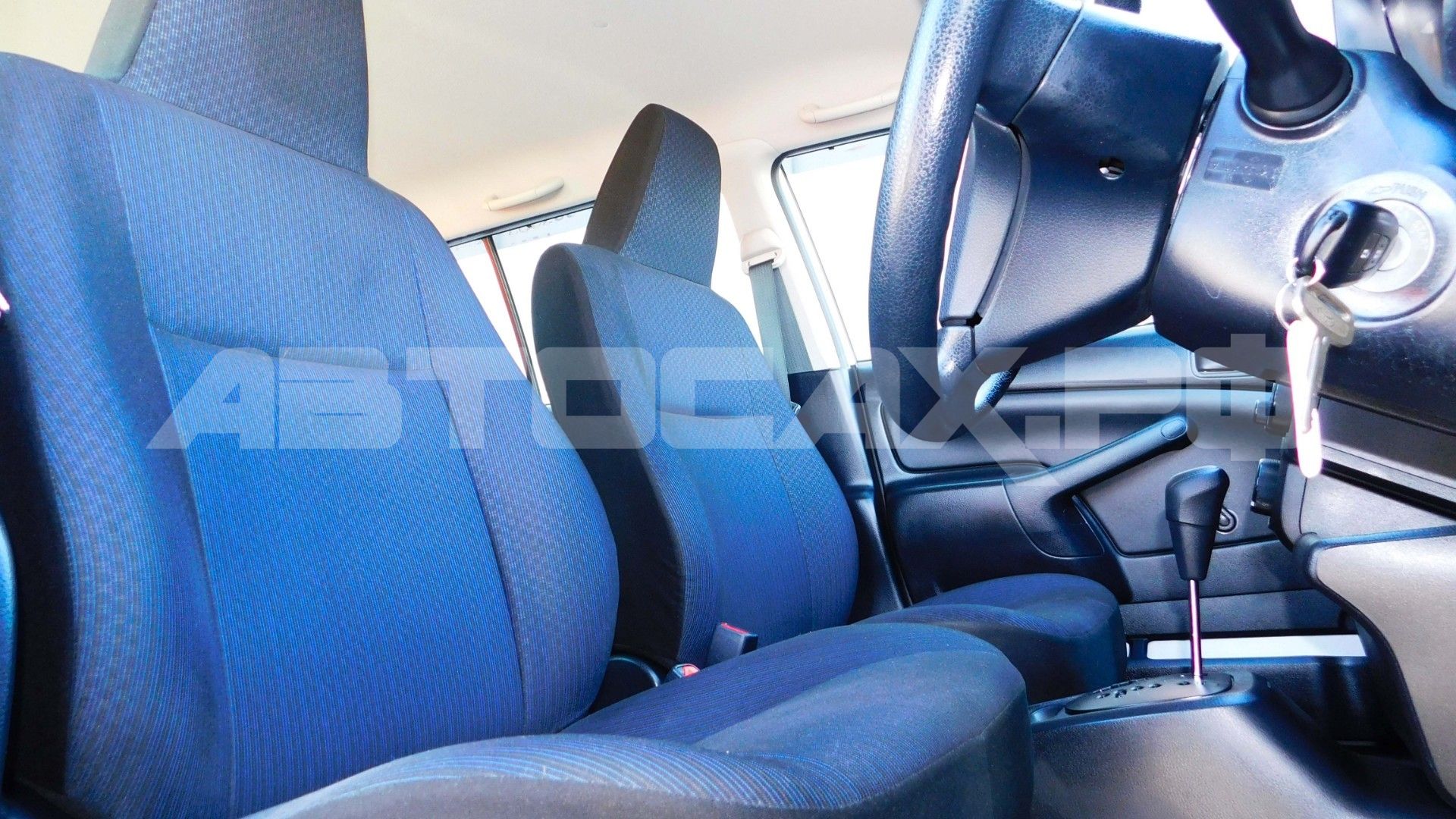 Toyota Probox 2025, Универсал — фото 9