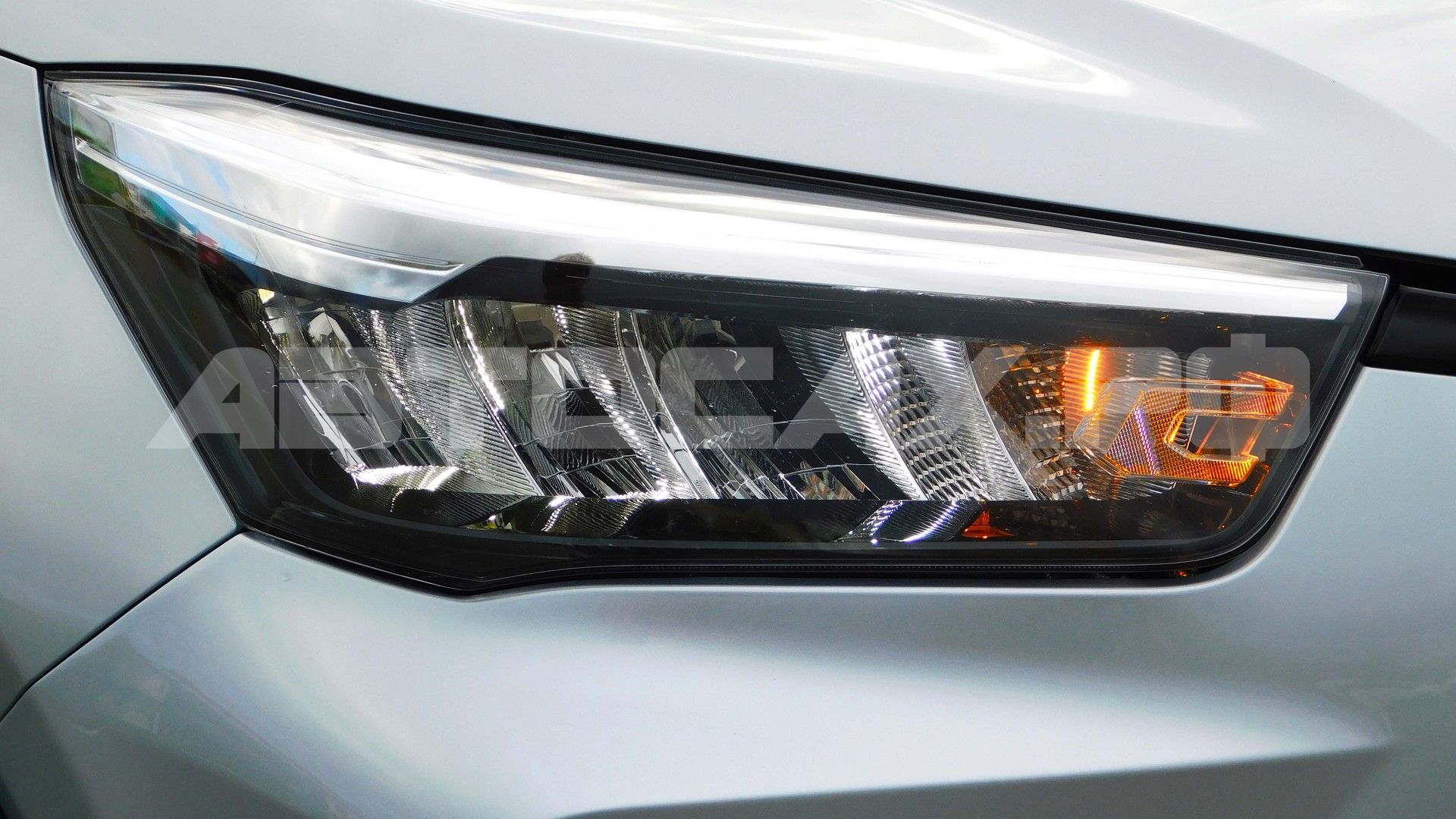 Toyota Raize 2021, Кроссовер — фото 44