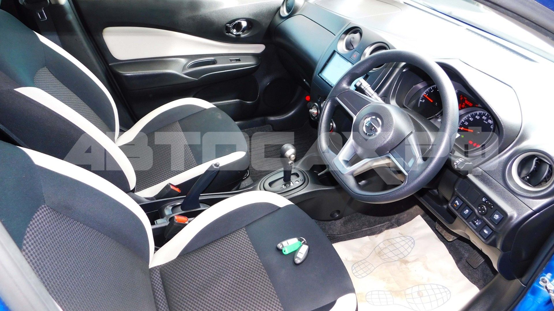 Nissan Note 2019, Хэтчбек — фото 9