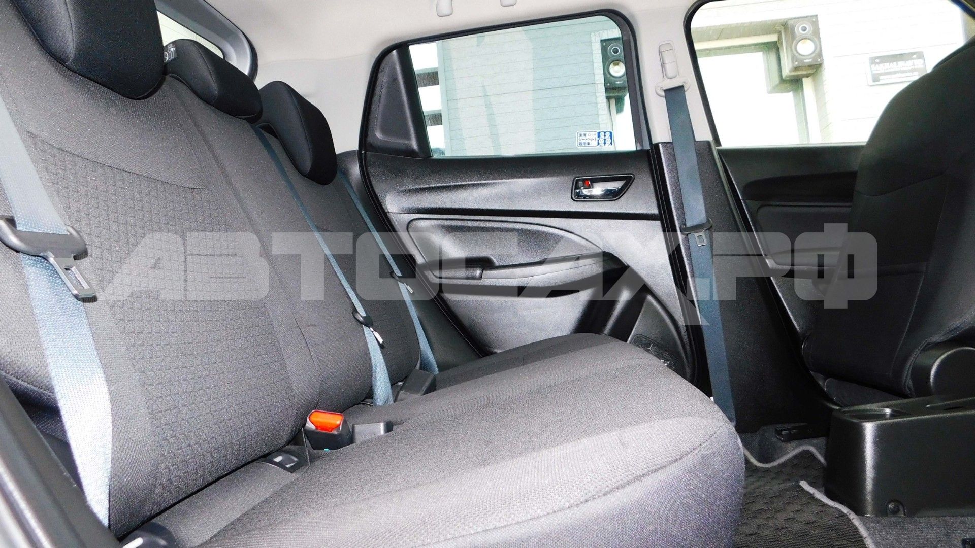 Suzuki Swift 2022, Хэтчбек — фото 16