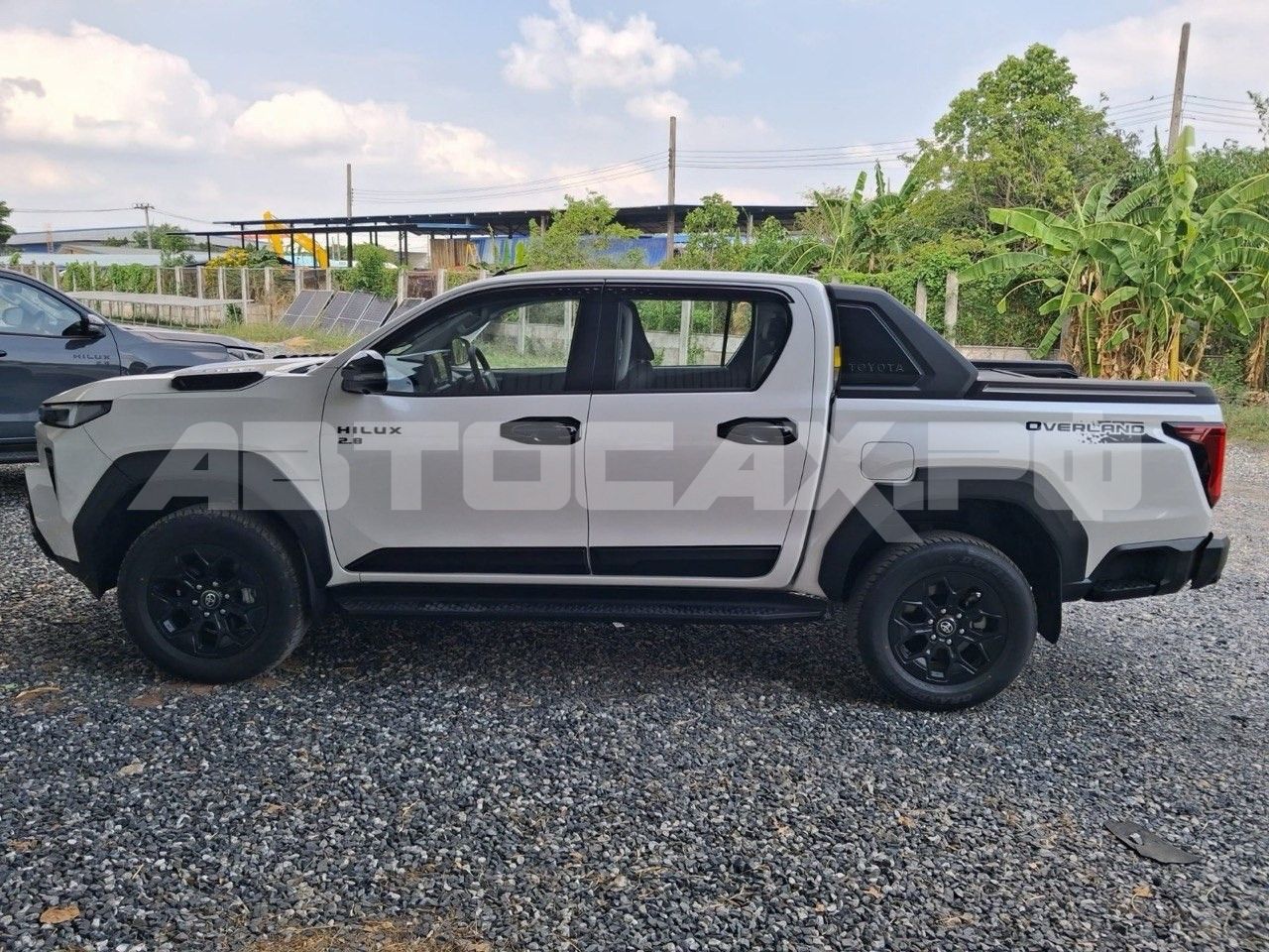 Toyota  HILUX TRAVO Double Cab 4TREX 4x4 2.8 OVERLAND 2026, Пикап — фото 11