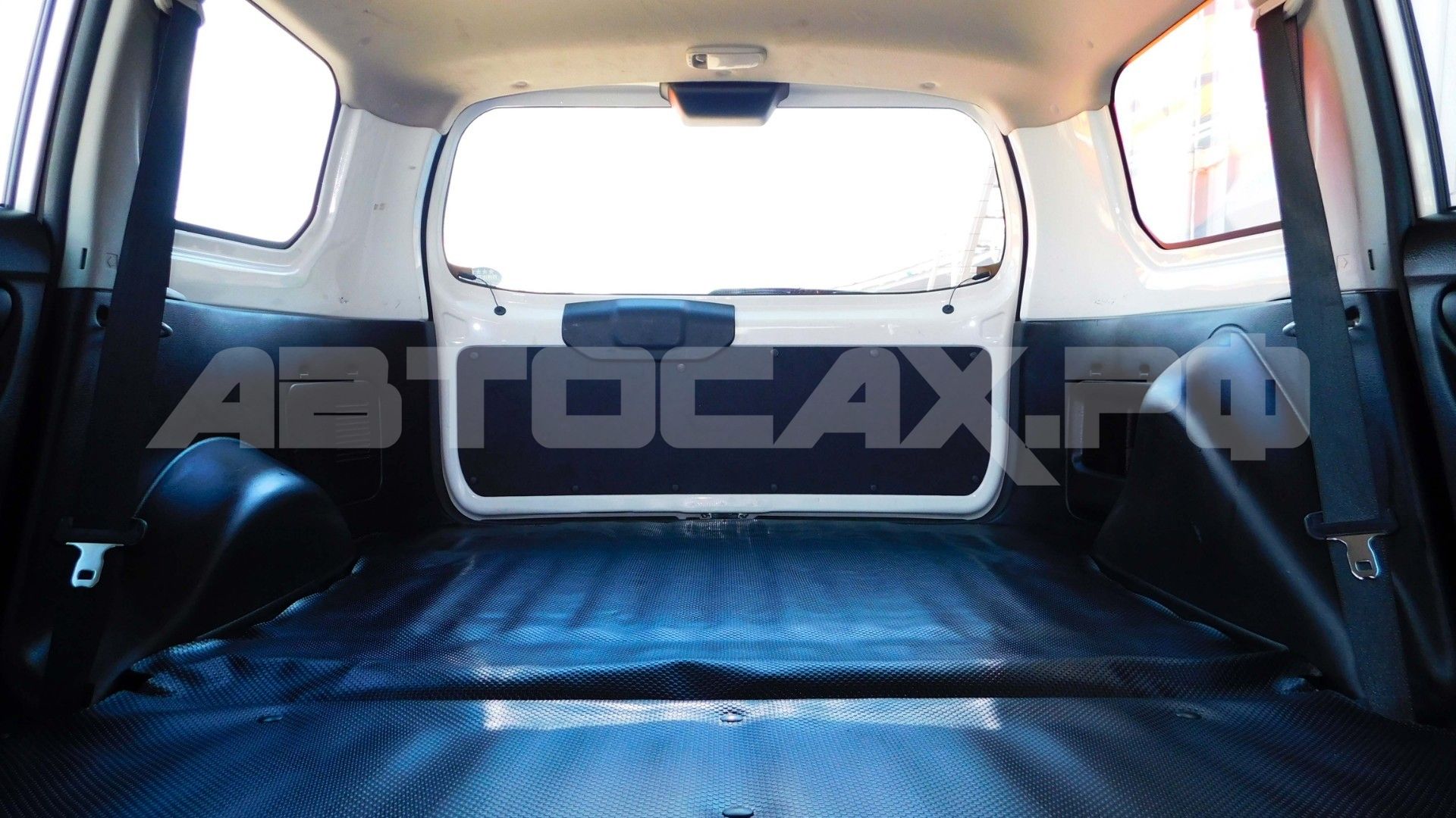 Toyota Probox 2025, Универсал — фото 25