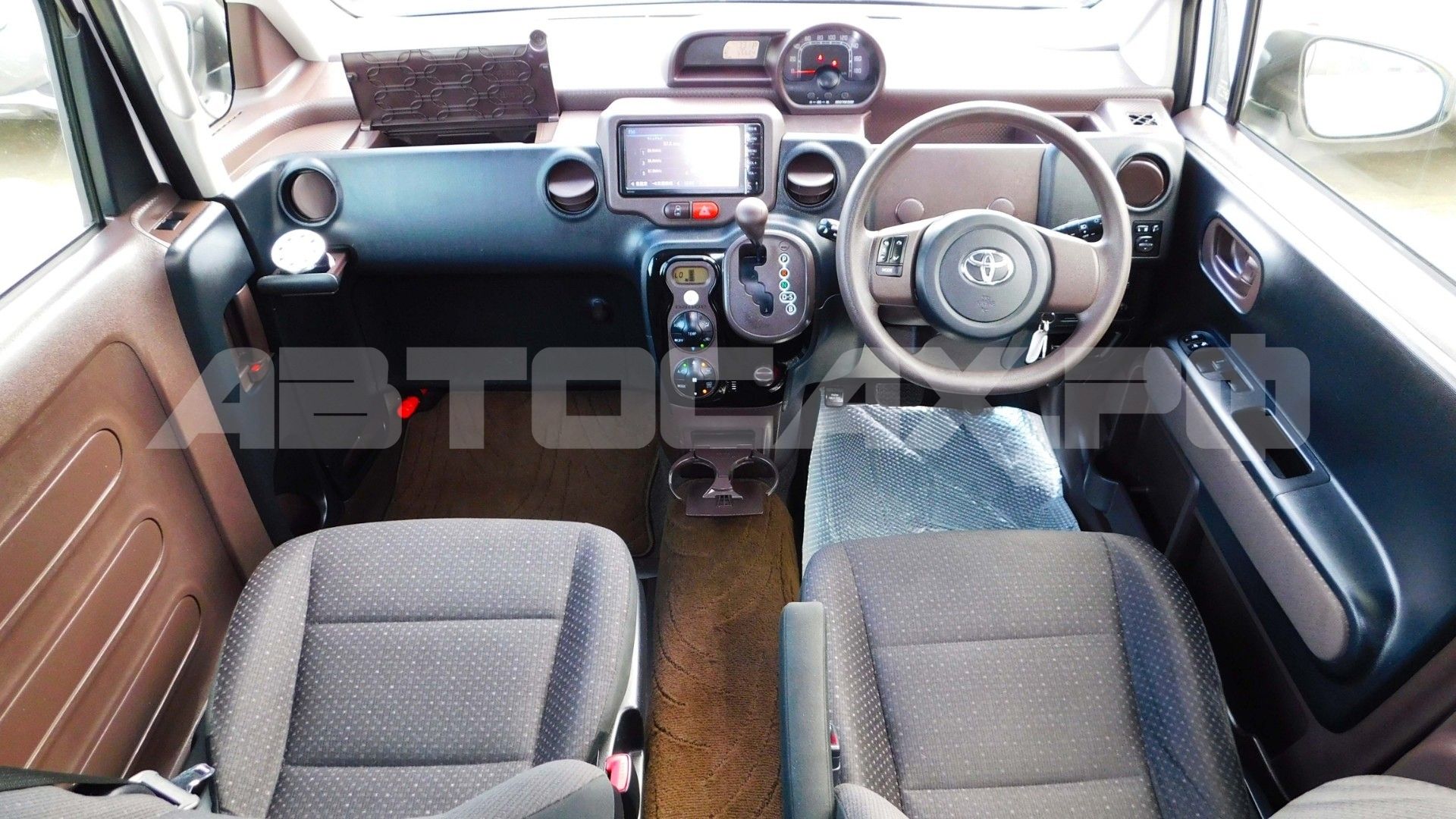 Toyota Porte 2020, Хэтчбек — фото 12