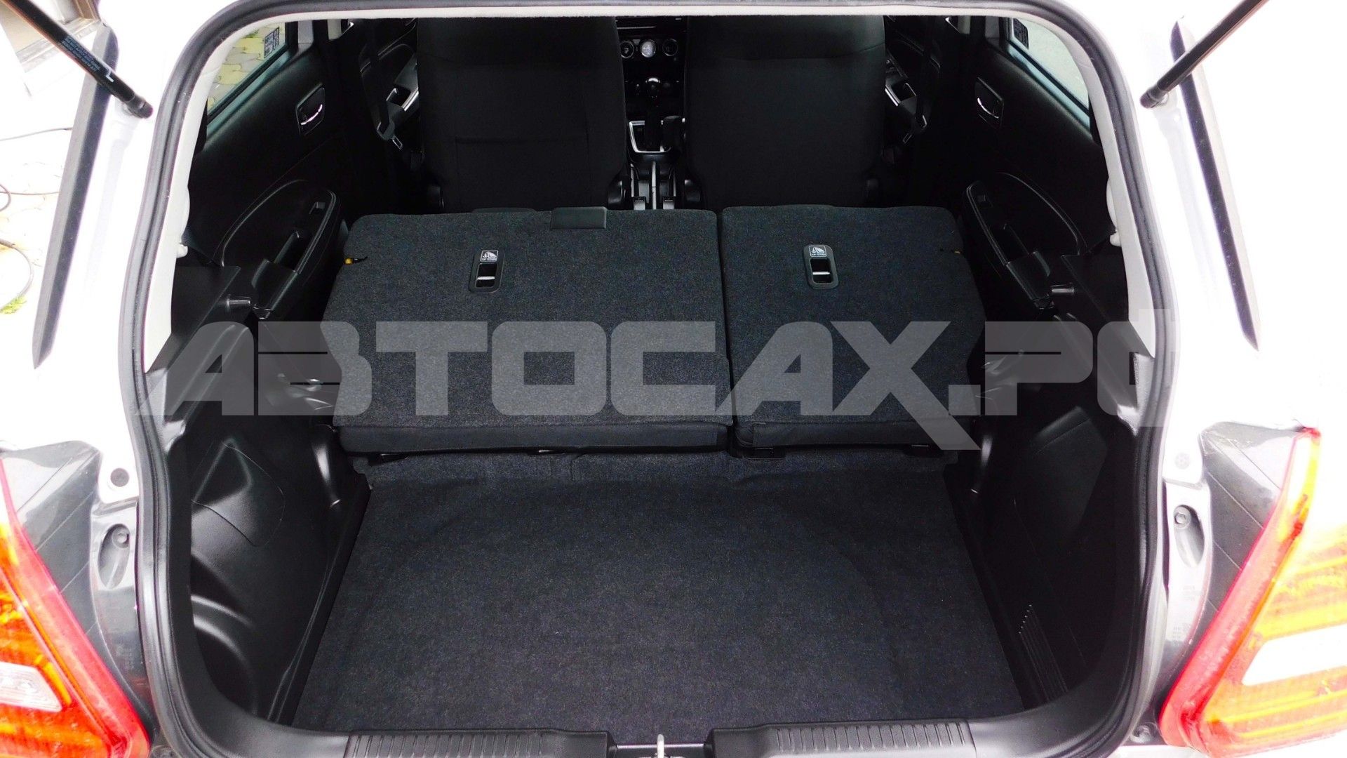 Suzuki Swift 2022, Хэтчбек — фото 12
