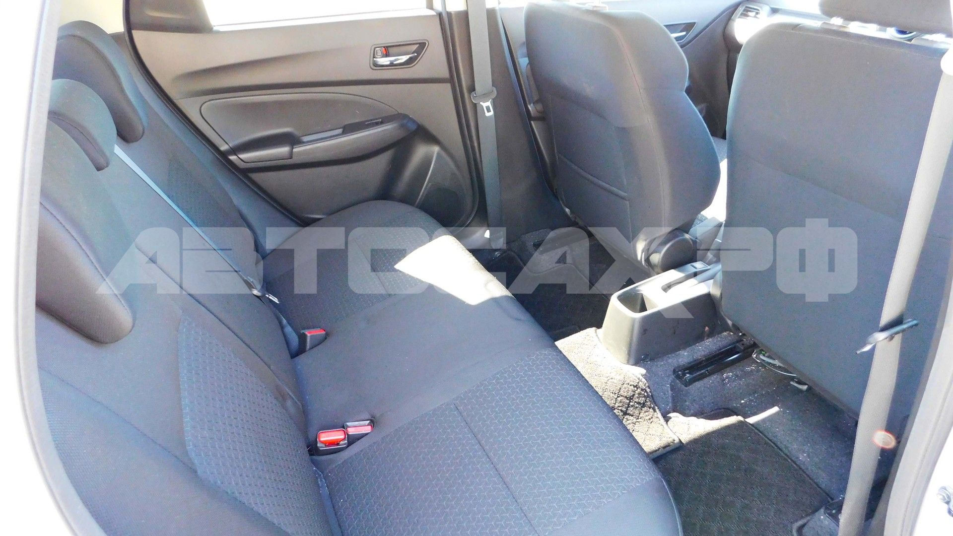 Suzuki Swift 2022, Хэтчбек — фото 26