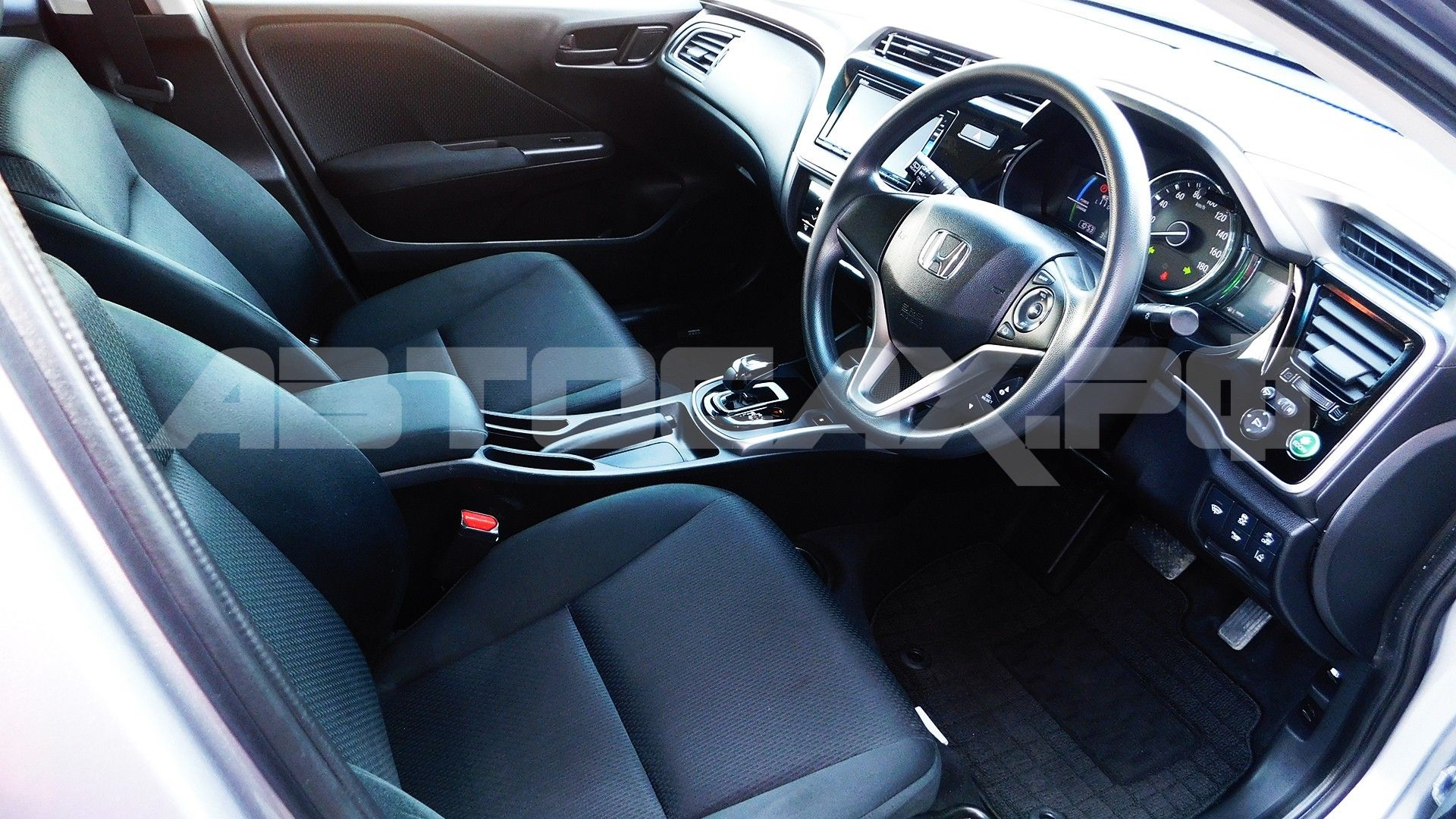 Honda Grace 2017, Седан — фото 9