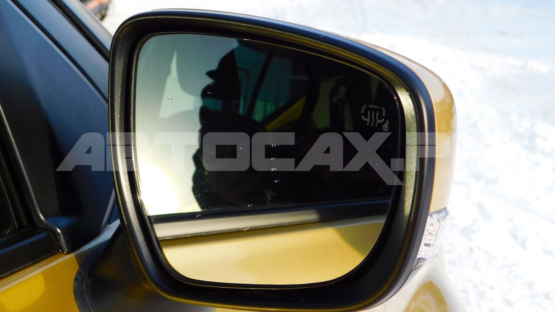 Suzuki Ignis 2019, Кроссовер — фото 30