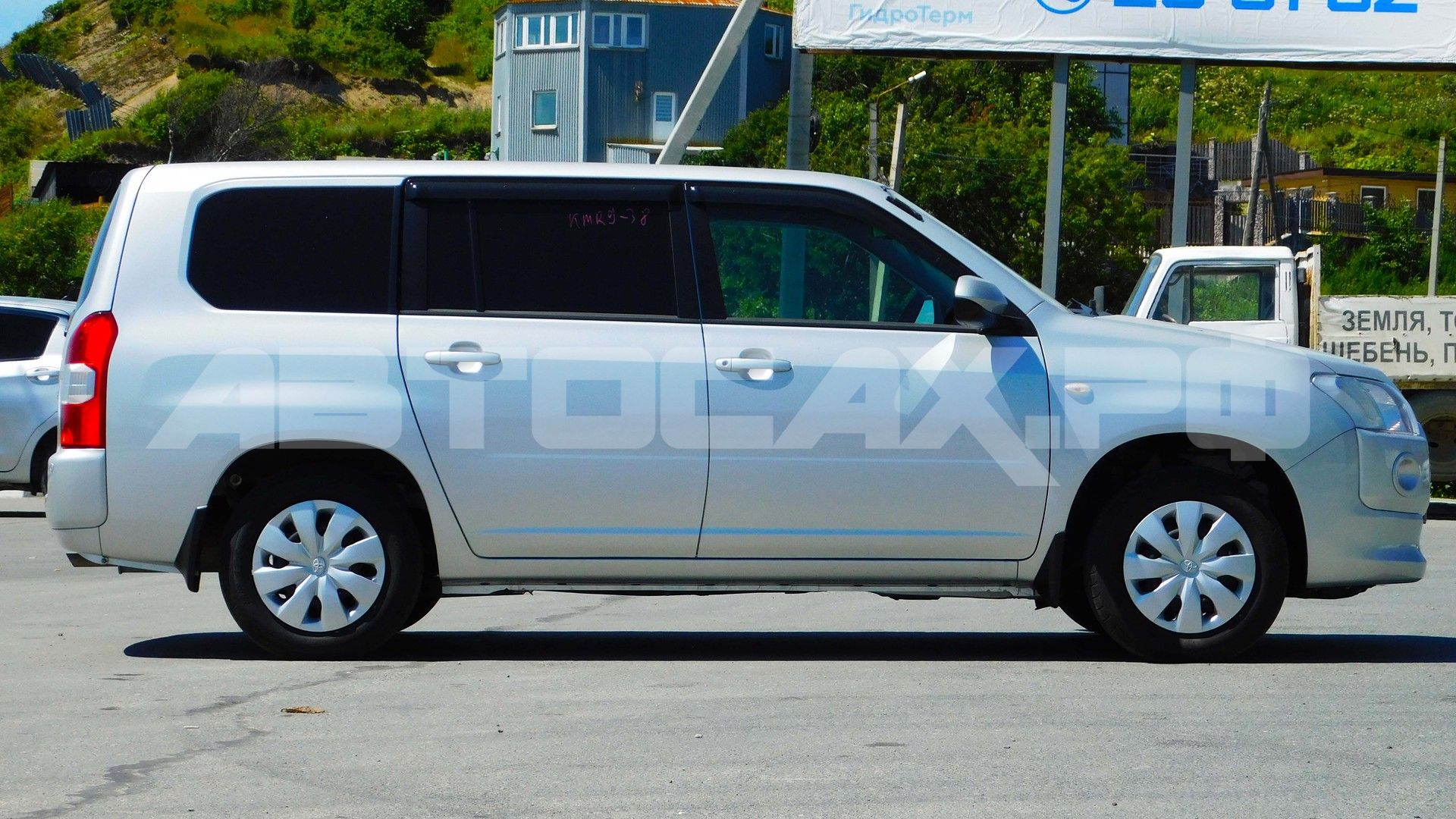 Toyota Probox 2025, Универсал — фото 23