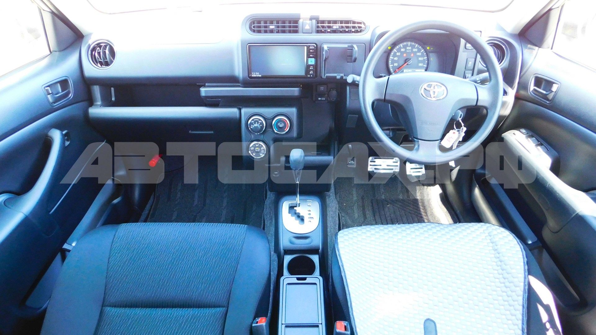Toyota Probox 2025, Универсал — фото 37