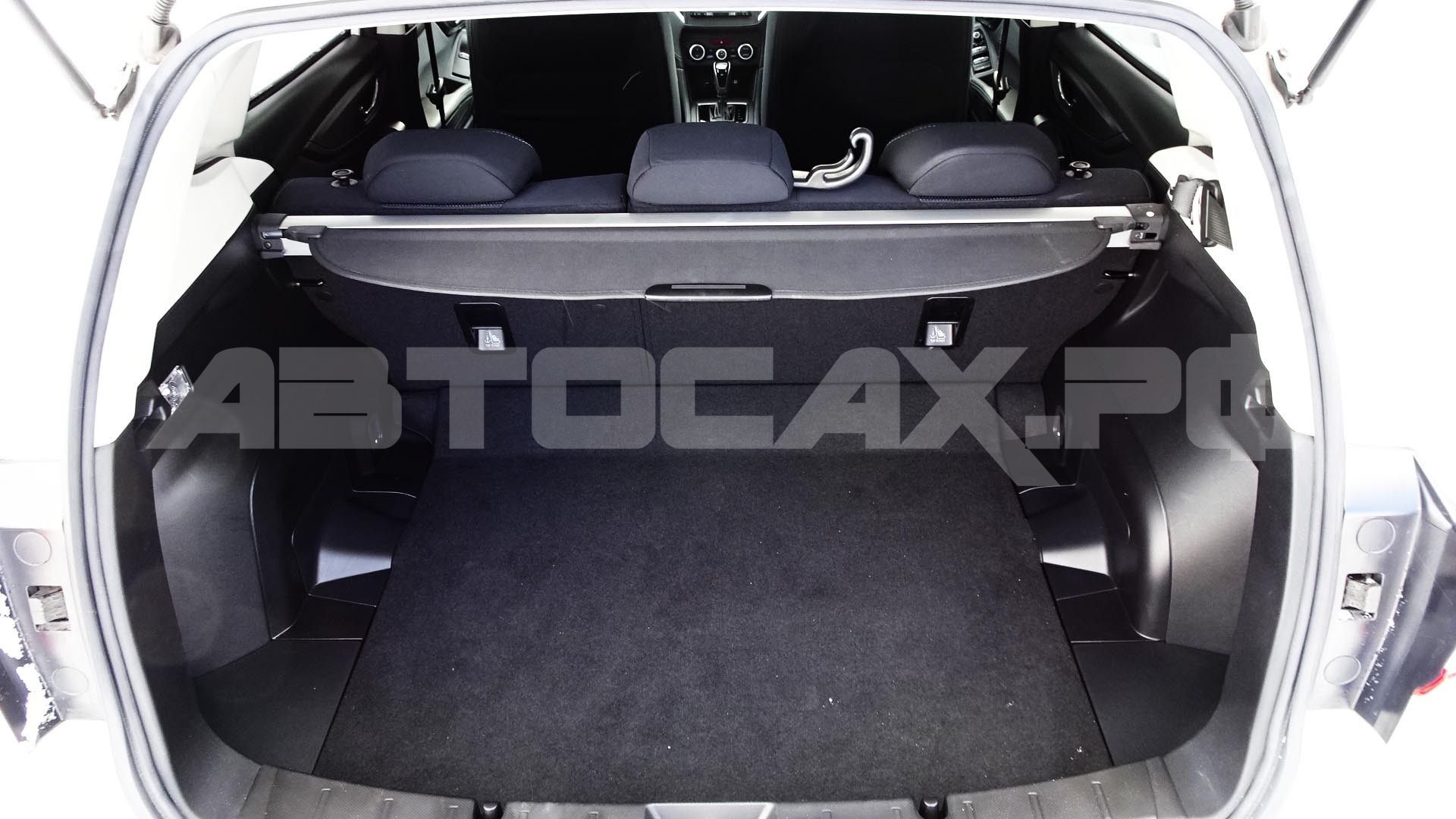 Subaru Impreza Sport 2018, Хэтчбек — фото 15