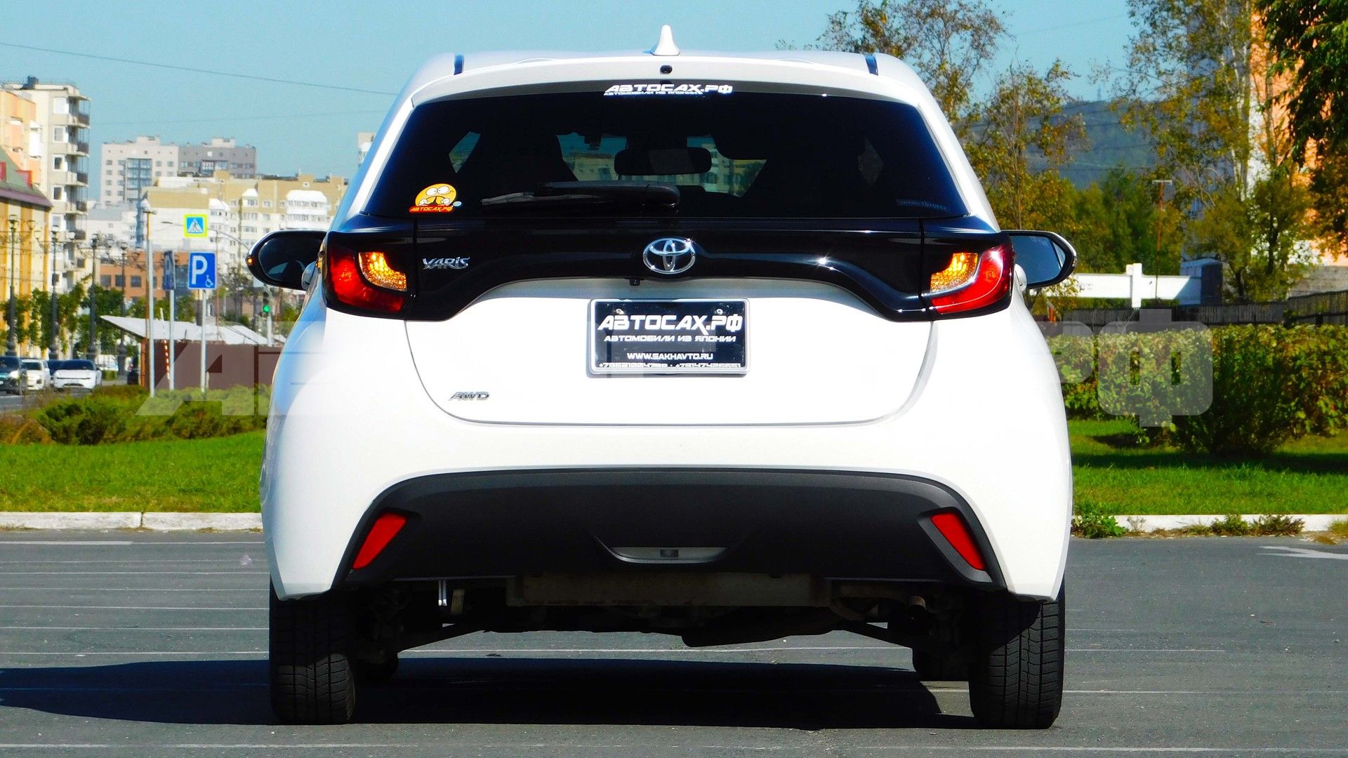 Toyota Yaris 2023, Хэтчбек — фото 30