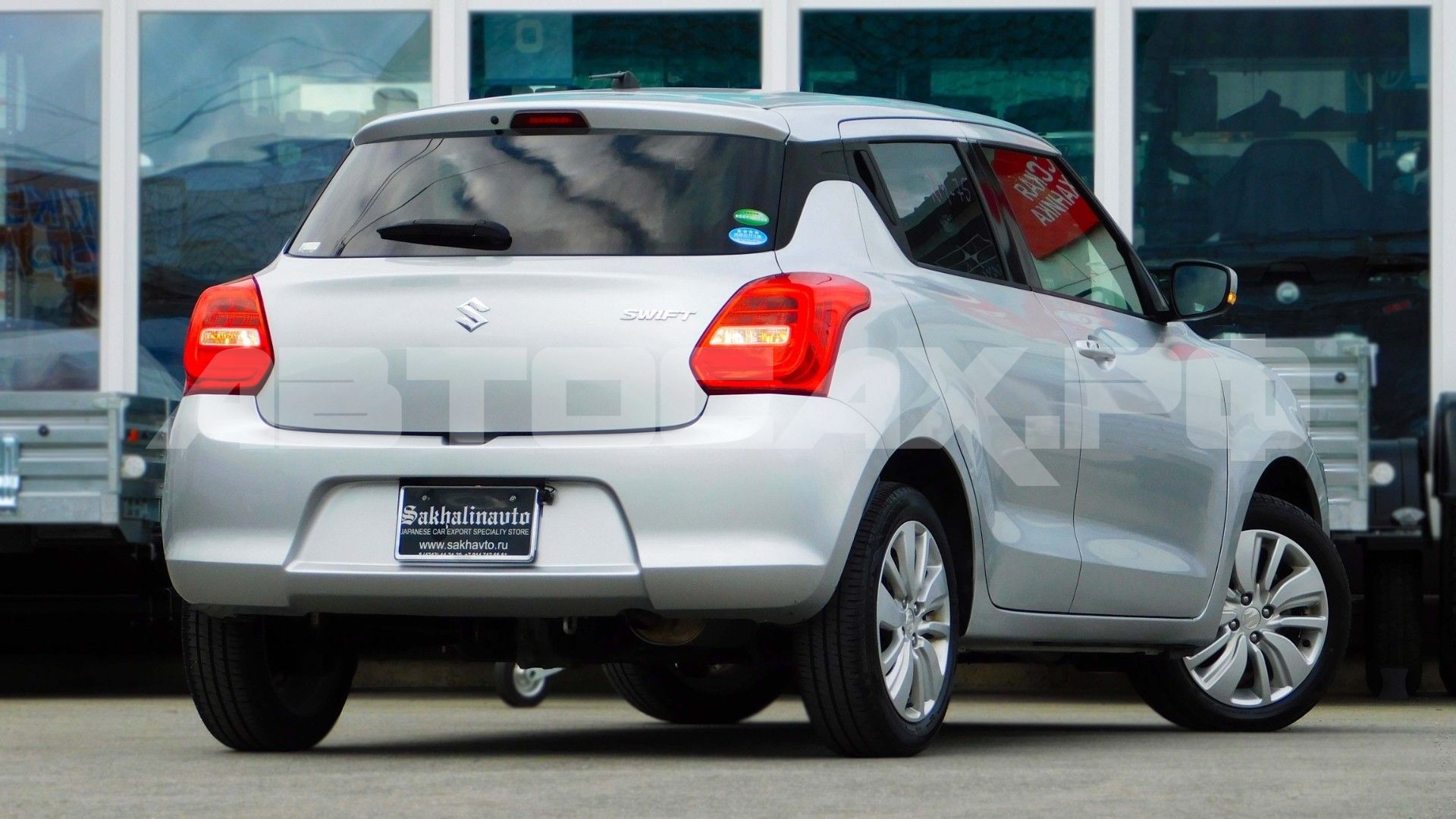 Suzuki Swift 2022, Хэтчбек — фото 4