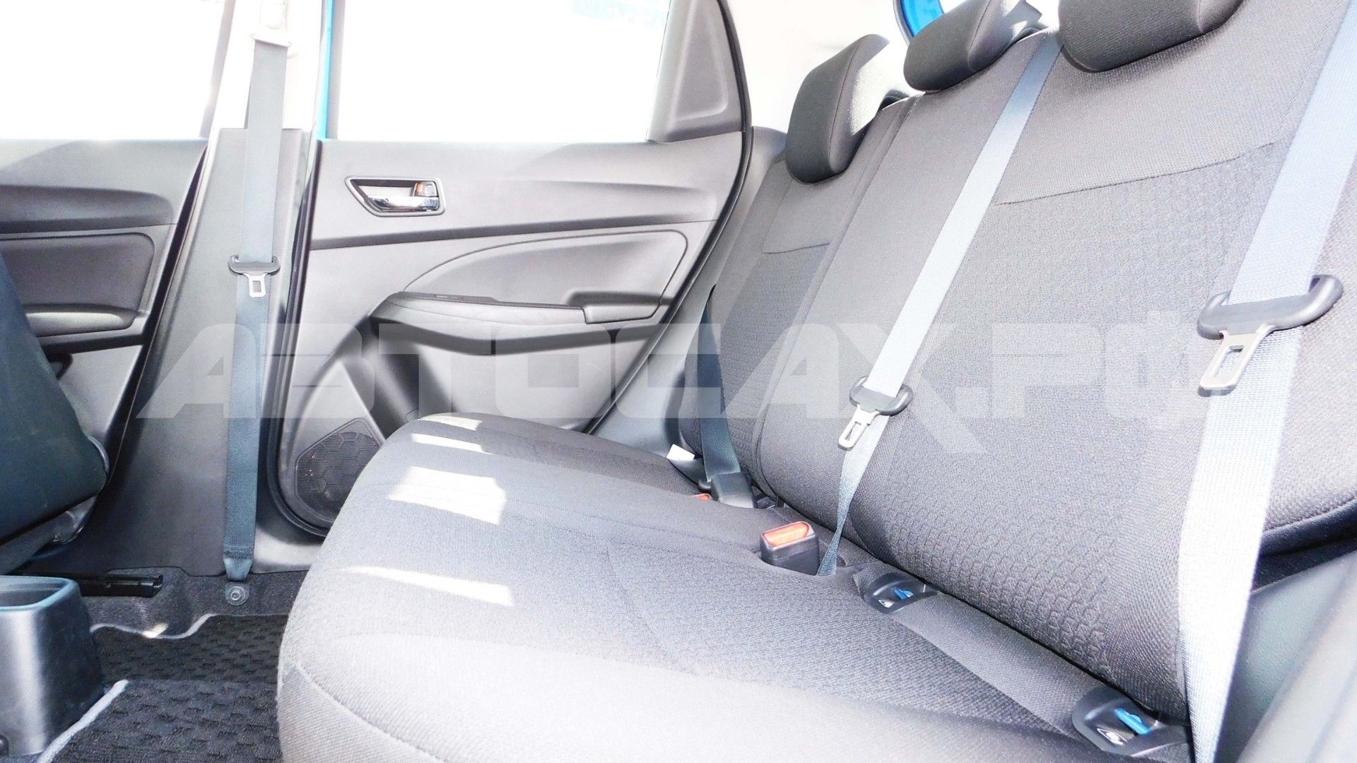 Suzuki Swift 2023, Хэтчбек — фото 20