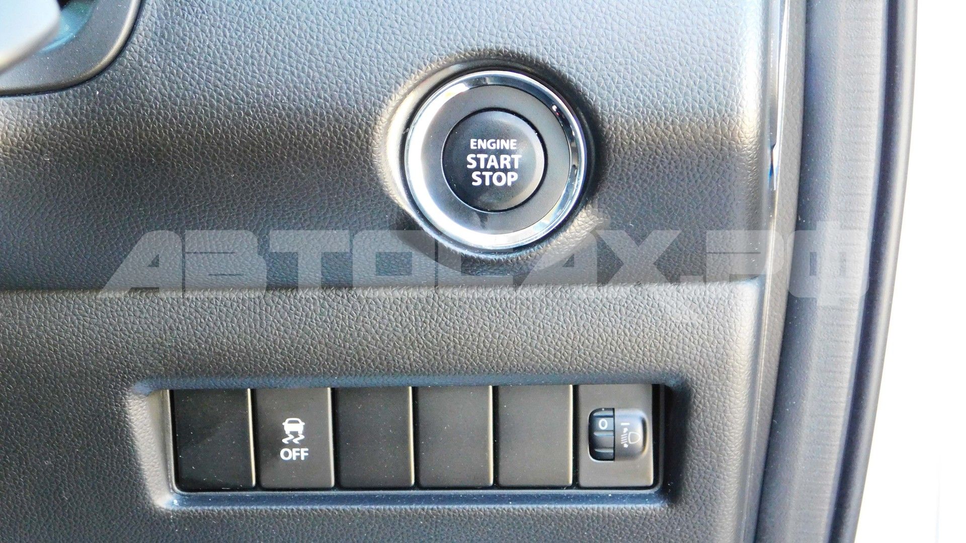 Suzuki Swift 2022, Хэтчбек — фото 17