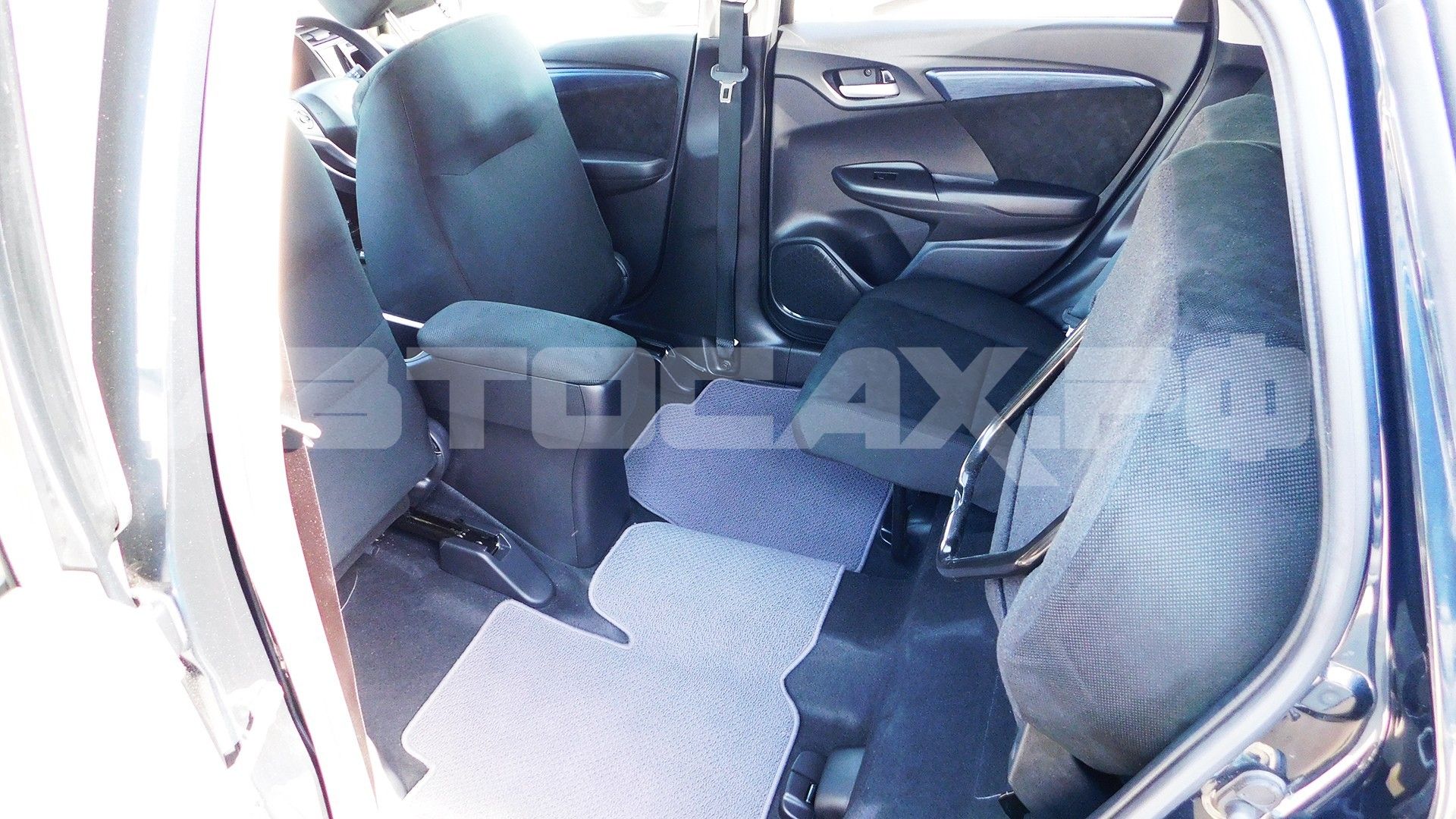 Honda Shuttle 2017, Универсал — фото 13