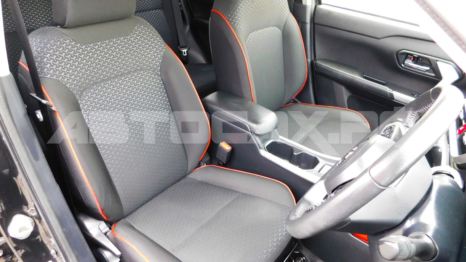 Toyota Raize 2024, Хэтчбек — фото 10