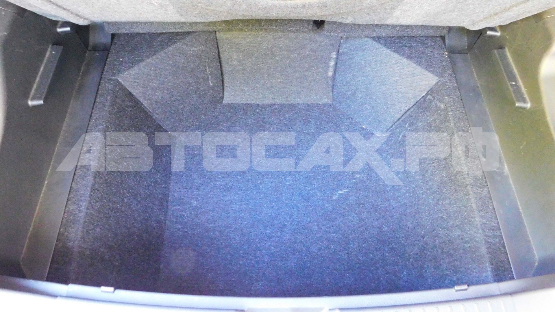 Daihatsu Rocky 2021, Кроссовер — фото 55
