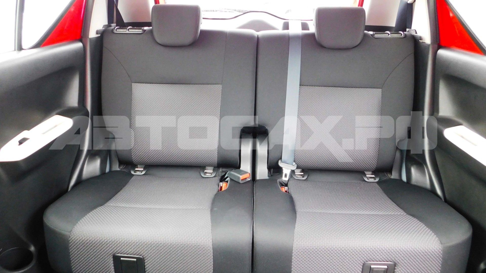Suzuki Ignis 2018, Кроссовер — фото 21
