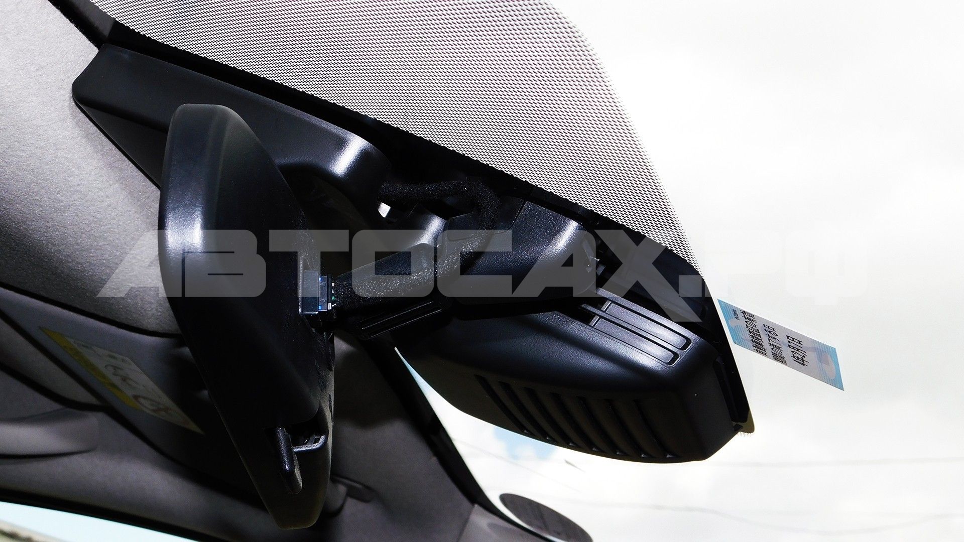 Nissan Note 2018, Хэтчбек — фото 33