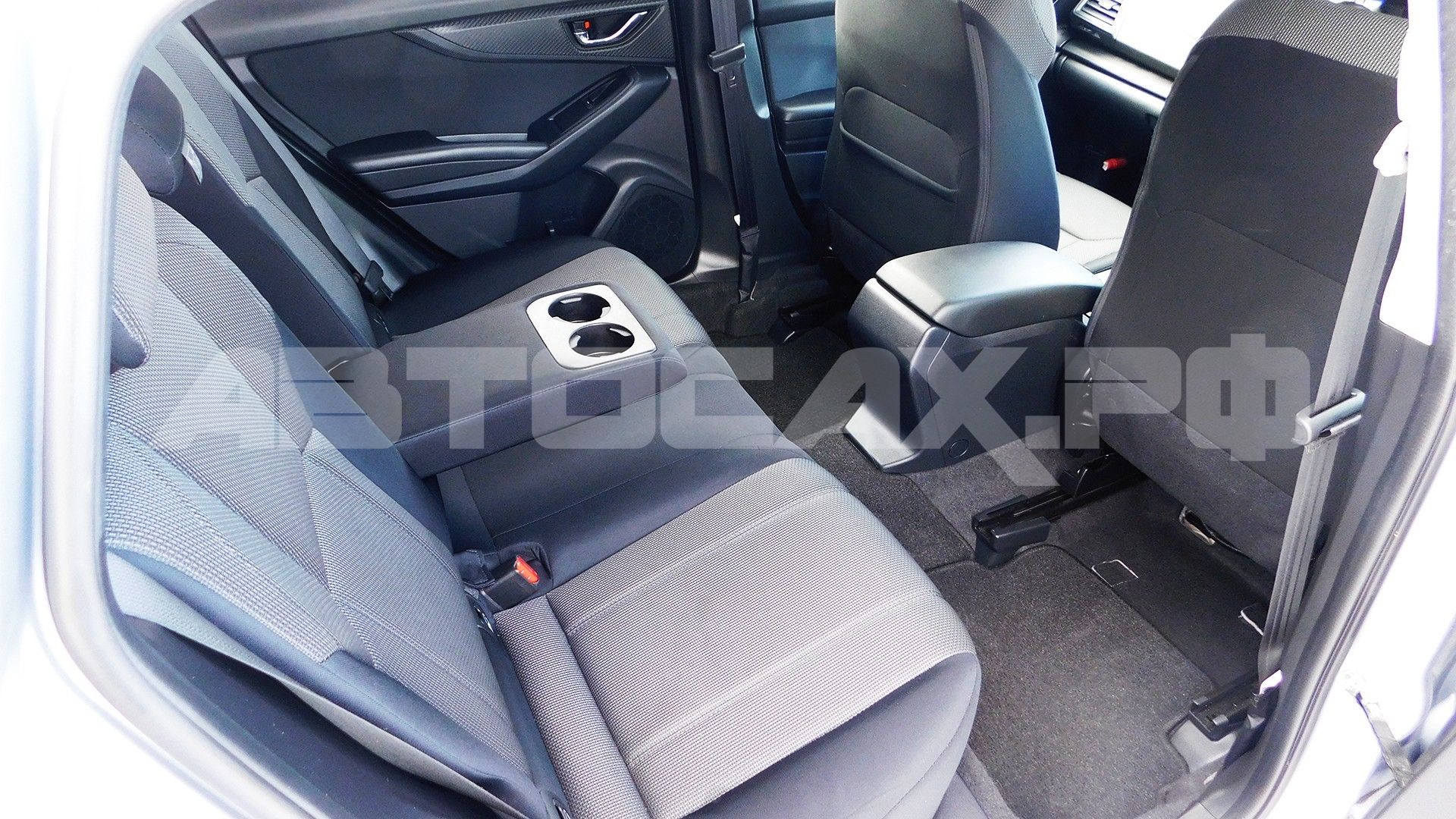 Subaru Impreza Sport 2019, Хэтчбек — фото 10
