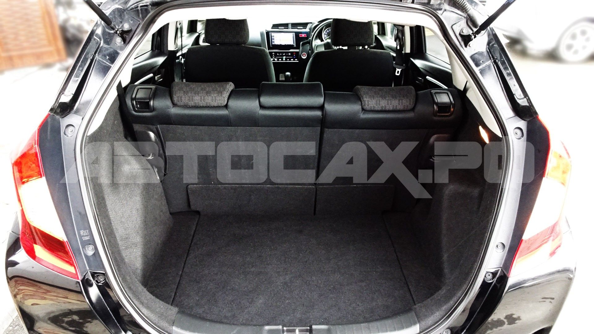 Honda Fit 2017, Хэтчбек — фото 22
