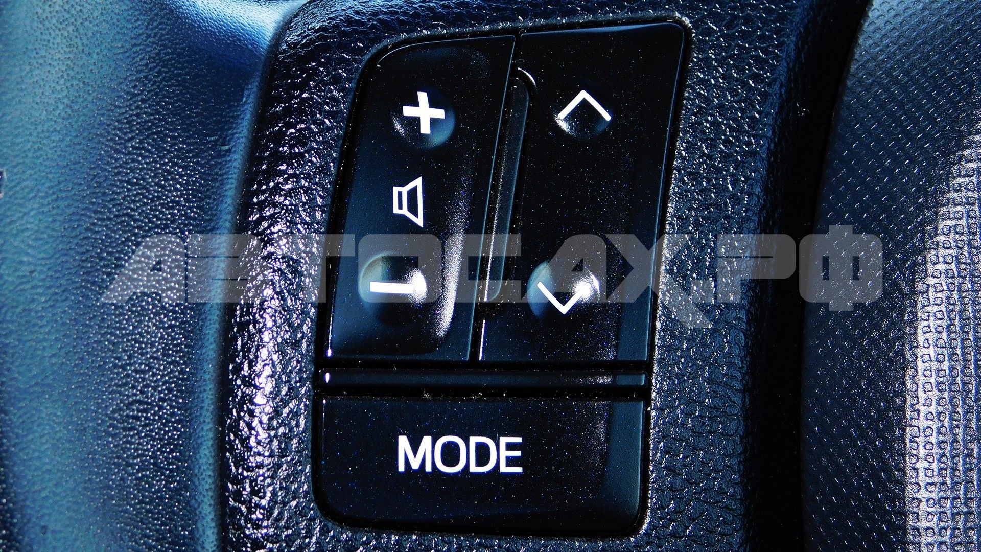 Toyota Porte 2016, Хэтчбек — фото 29