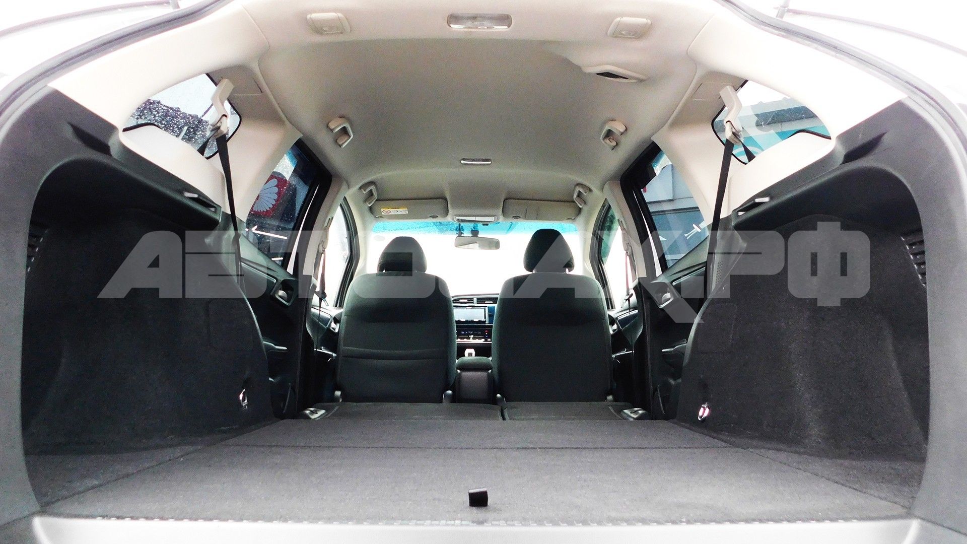 Honda Shuttle 2018, Универсал — фото 19