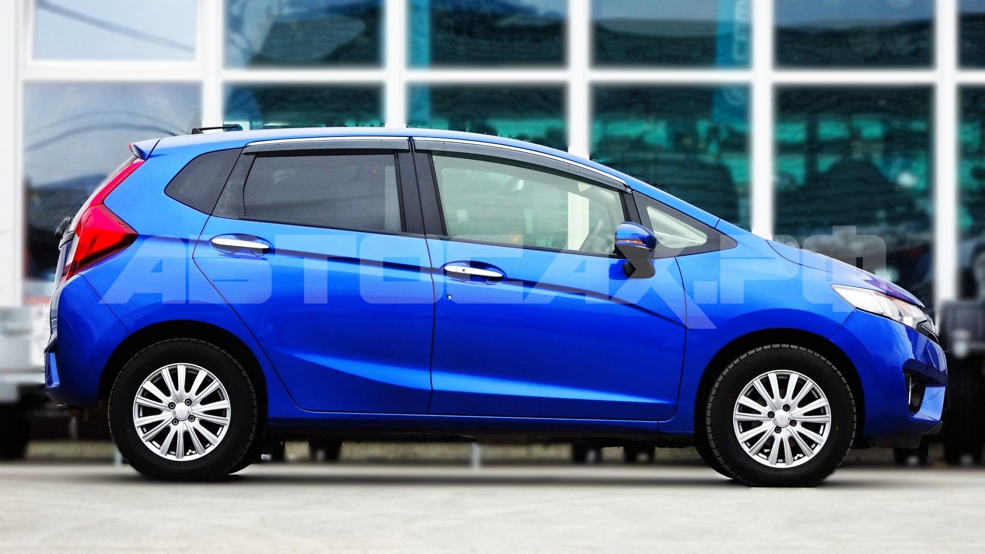 Honda Fit 2017, Хэтчбек — фото 6
