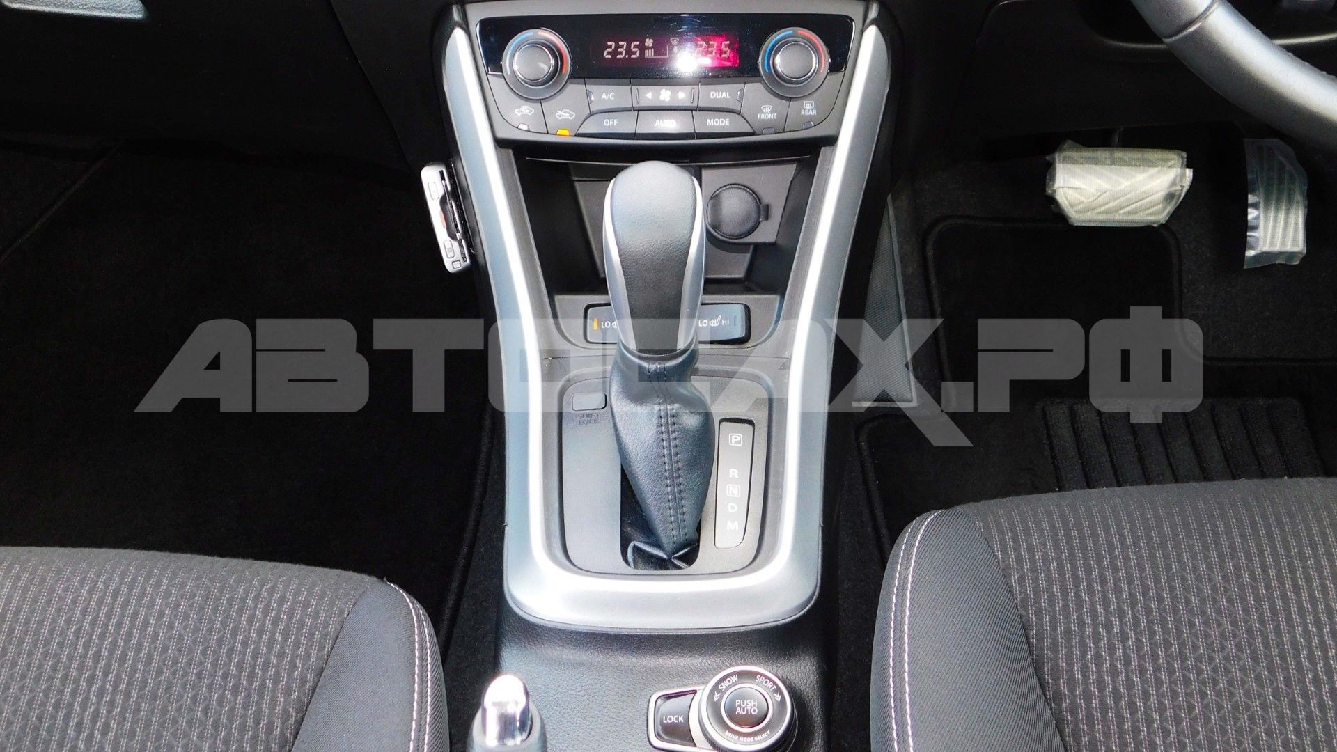 Suzuki SX-4 Cross 2020, Кроссовер — фото 36