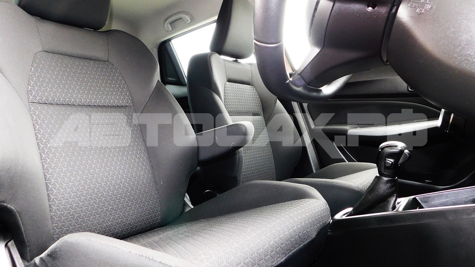 Suzuki Swift 2022, Хэтчбек — фото 13