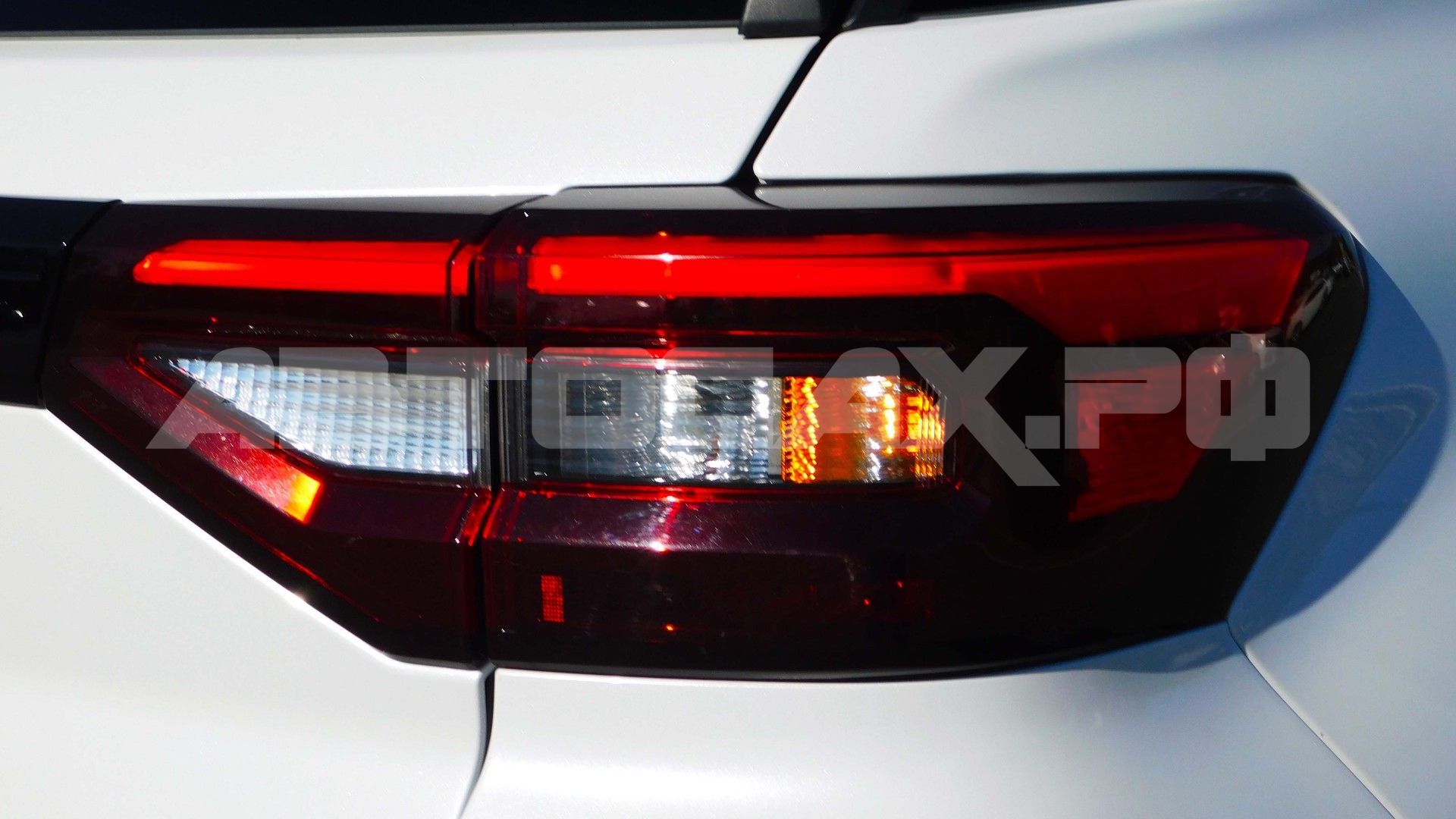 Toyota Raize 2025, Кроссовер — фото 33