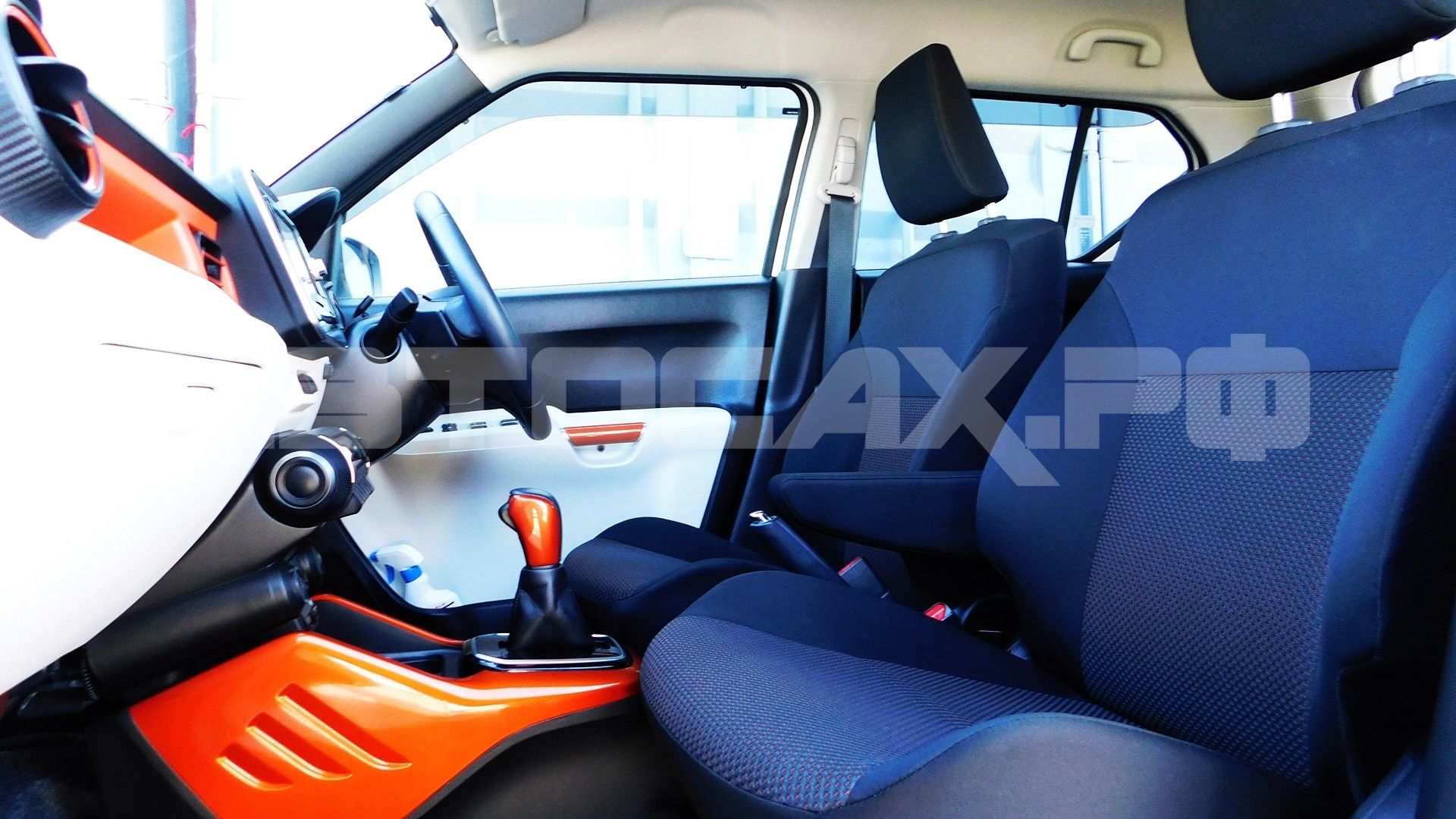 Suzuki Ignis 2019, Кроссовер — фото 9