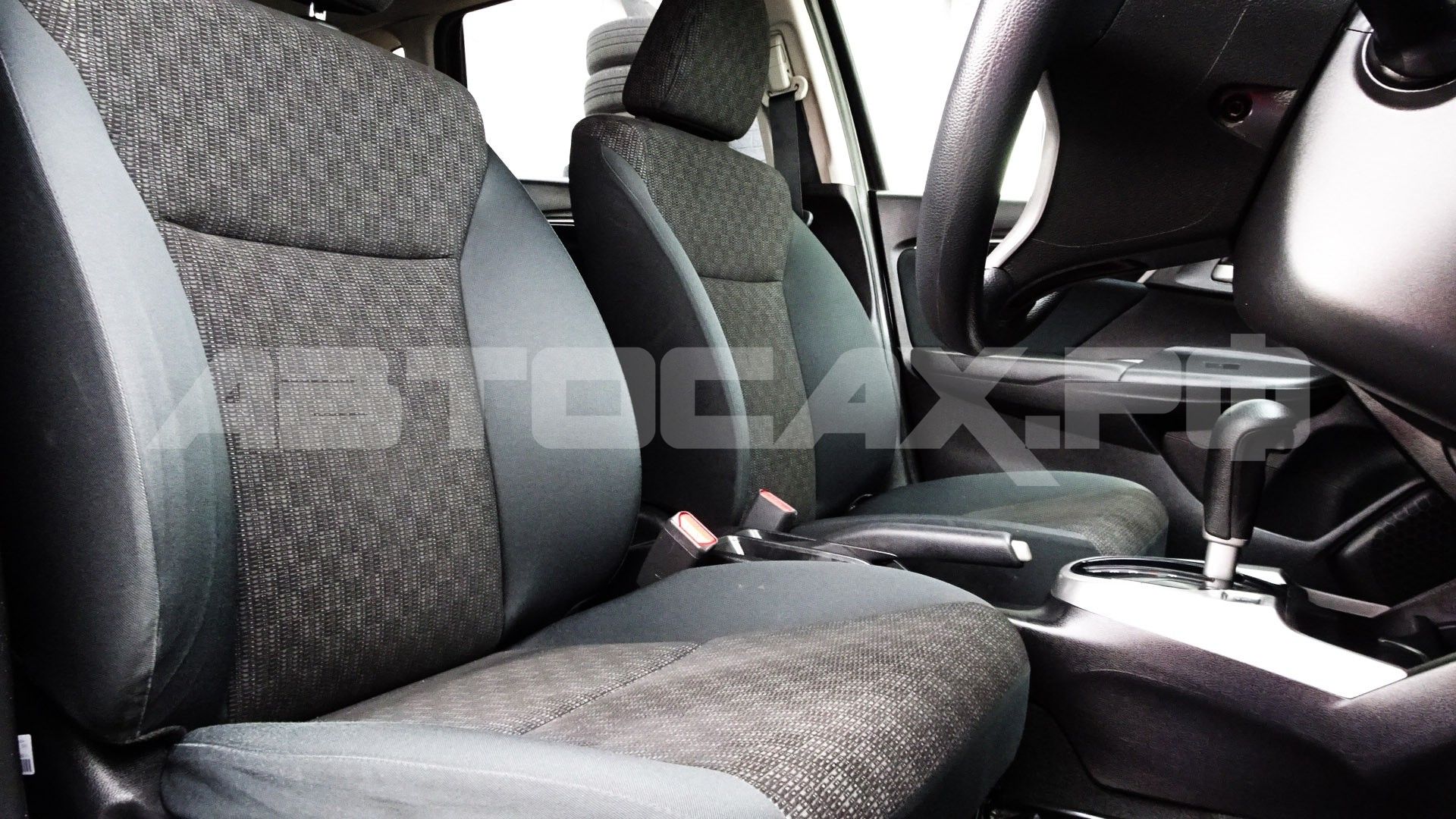 Honda Fit 2017, Хэтчбек — фото 9