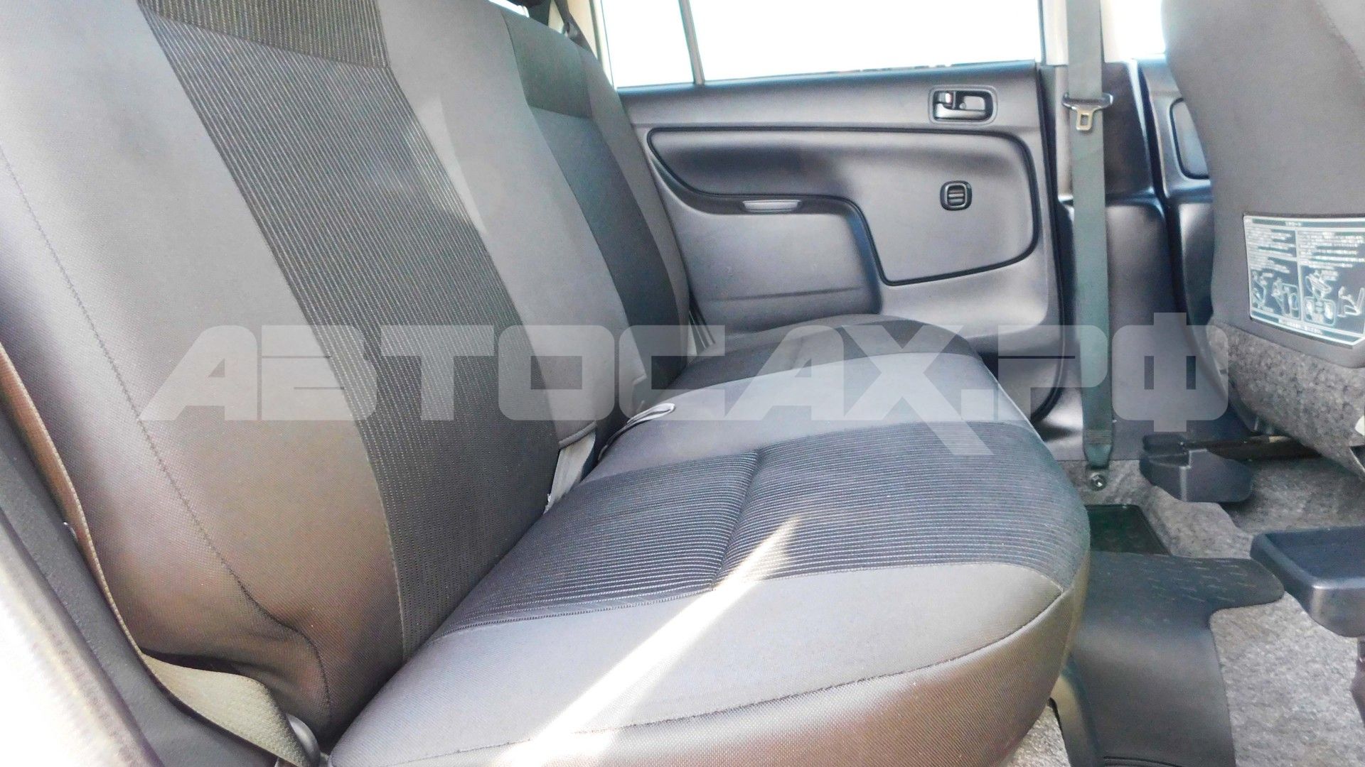 Toyota Probox 2024, Универсал — фото 27