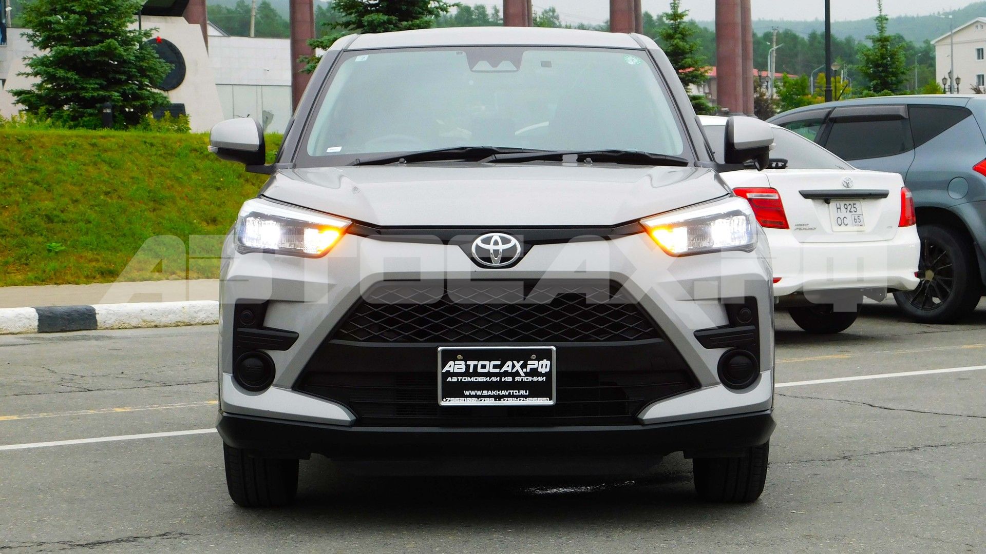 Toyota Raize 2023, Кроссовер — фото 10