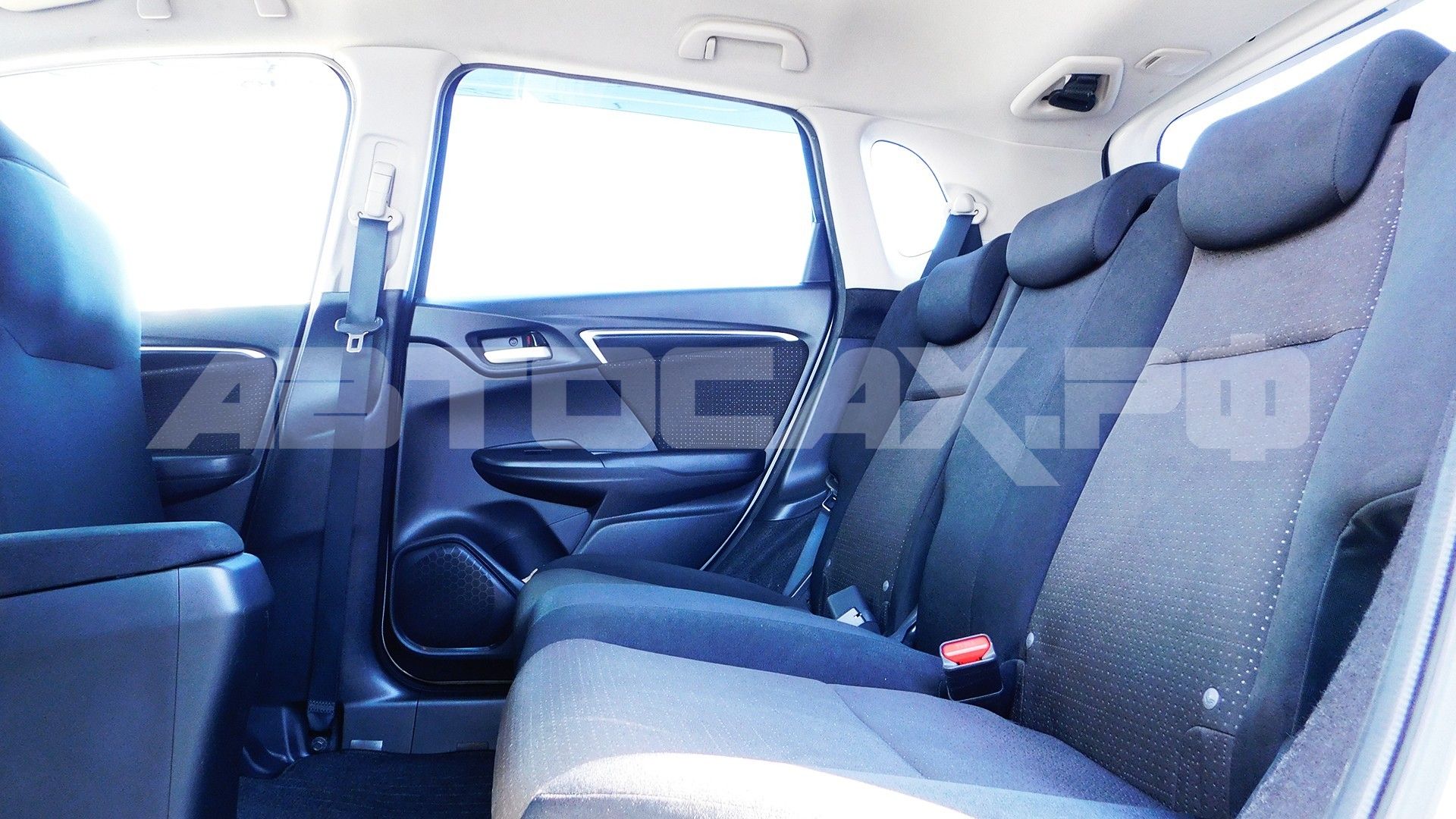 Honda Fit 2016, Хэтчбек — фото 15