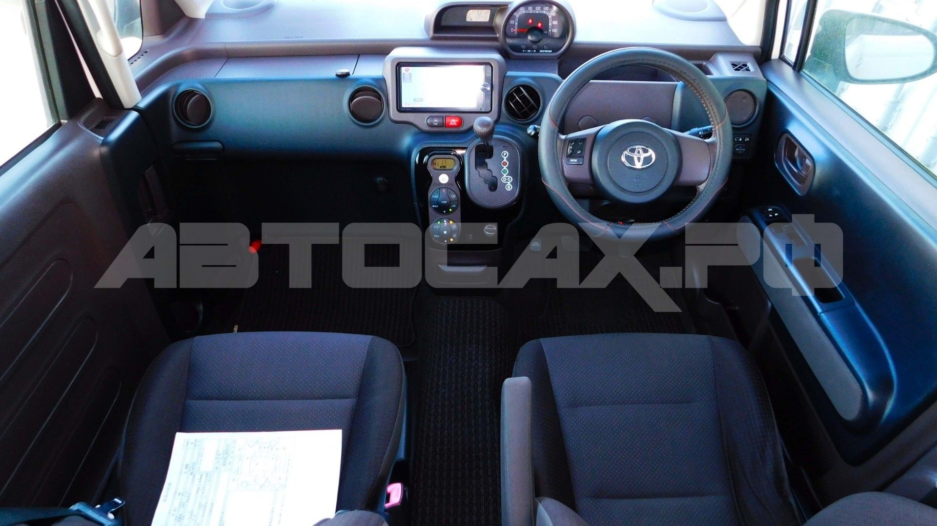 Toyota Porte 2018, Хэтчбек — фото 10