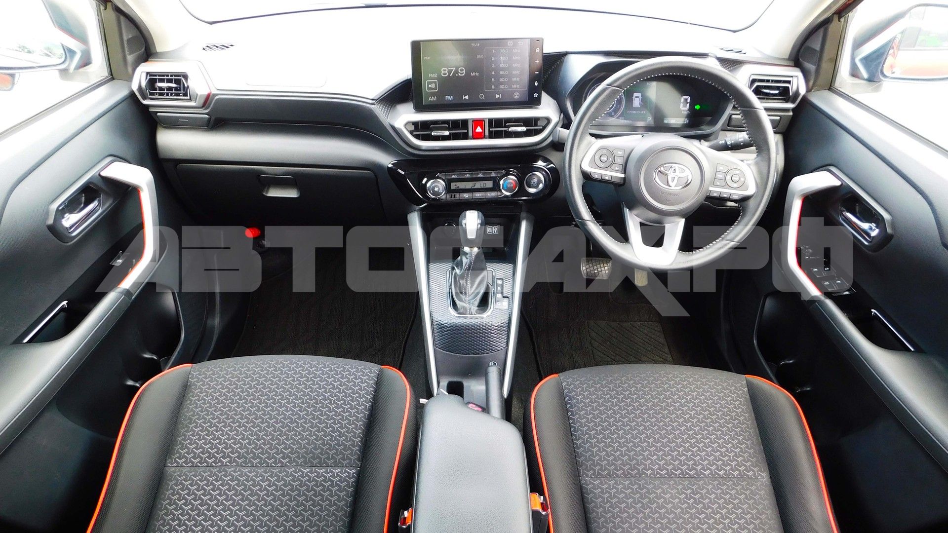 Toyota Raize 2023, Кроссовер — фото 21